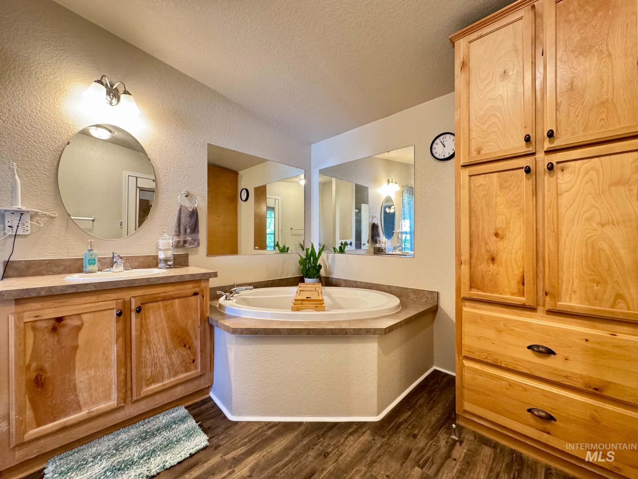 2207 Grelle Ave, Lewiston, Idaho 83501, 3 Bedrooms, 2 Bathrooms, Residential For Sale, Price $415,000,MLS 99002170