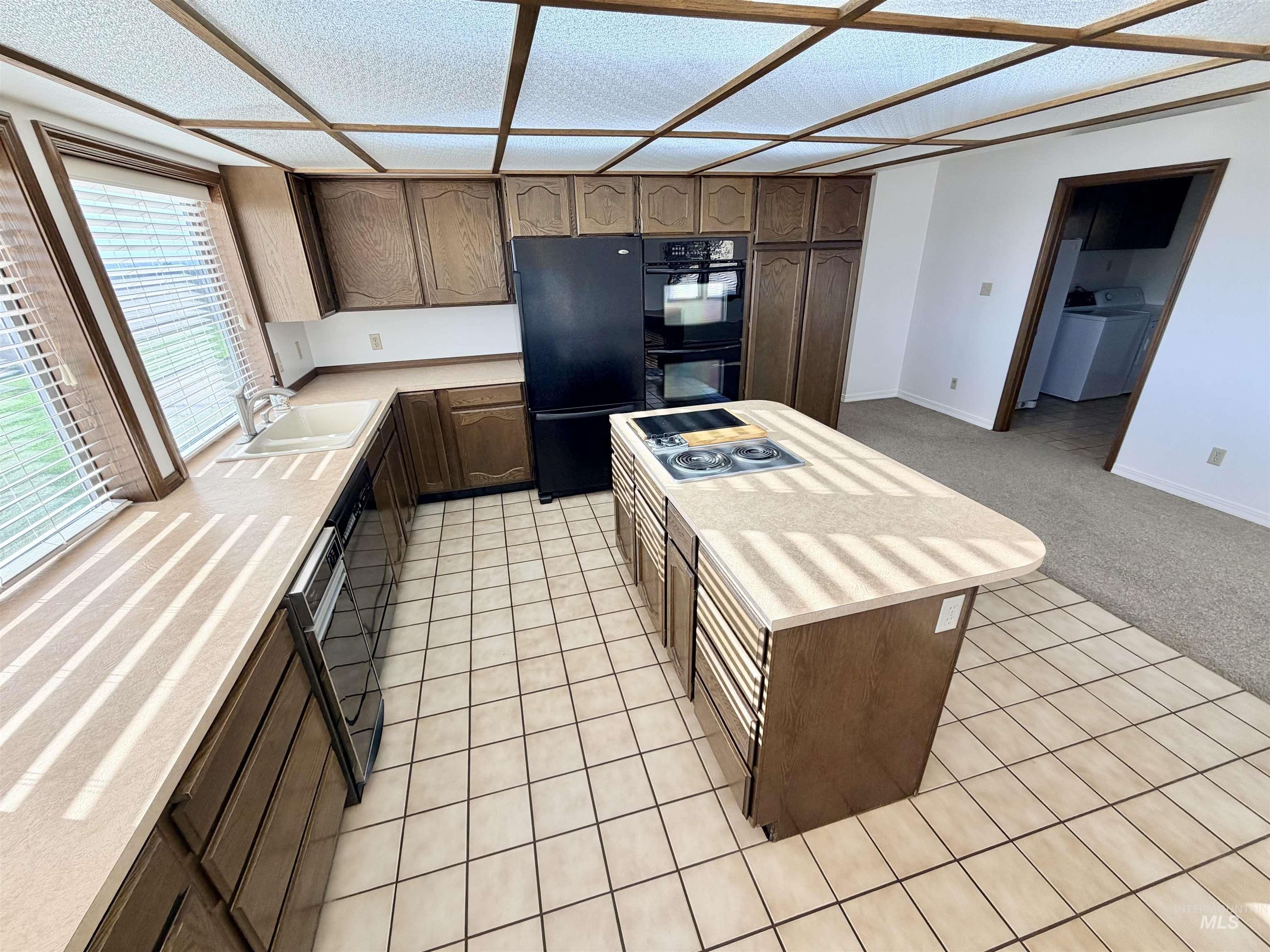 3125 Shay Way, Nyssa, Oregon 97913, 3 Bedrooms, 2 Bathrooms, Residential For Sale, Price $485,000,MLS 99002172