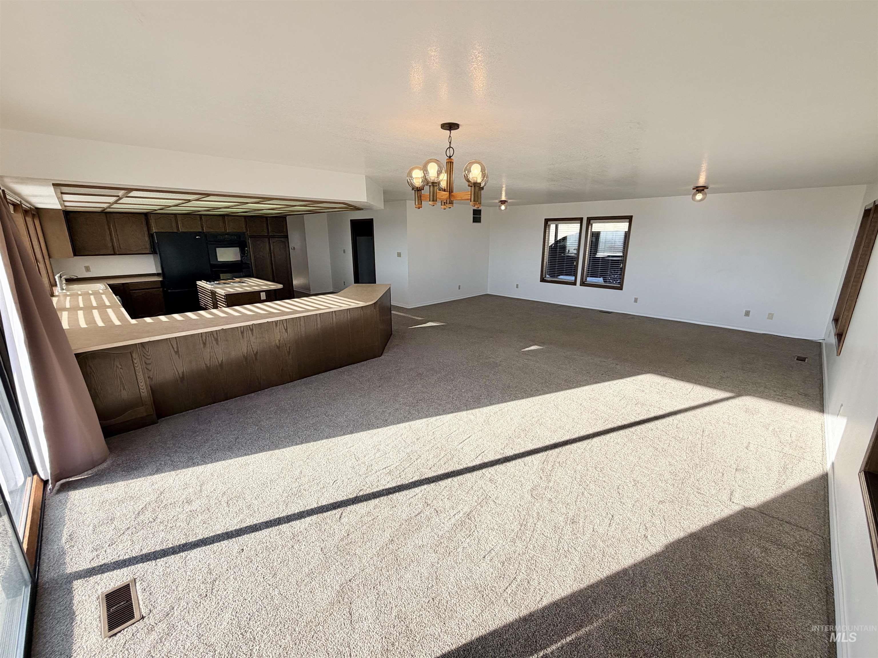 3125 Shay Way, Nyssa, Oregon 97913, 3 Bedrooms, 2 Bathrooms, Residential For Sale, Price $485,000,MLS 99002172