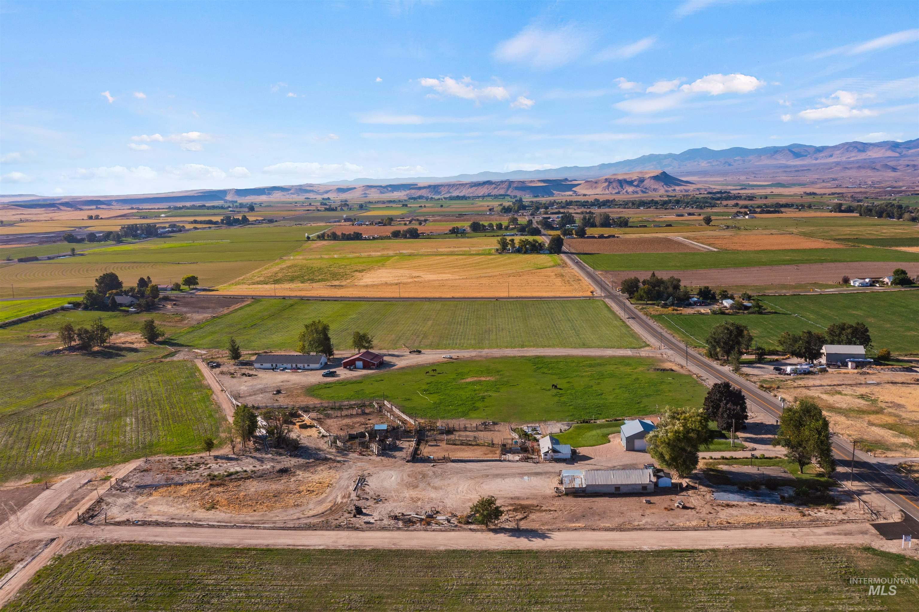 748 Southside Blvd S, Melba, Idaho 83641, 4 Bedrooms, 2 Bathrooms, Residential For Sale, Price $1,149,900,MLS 99002180