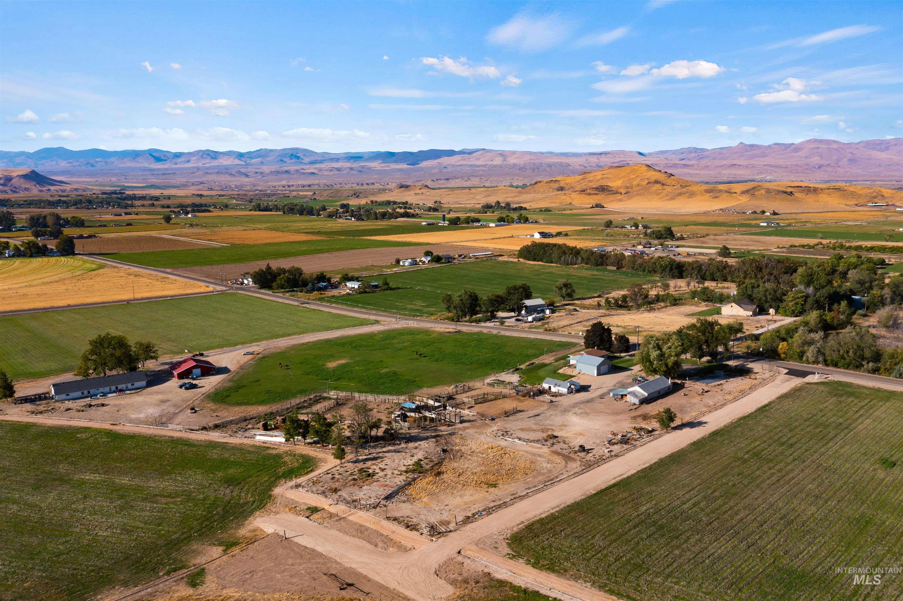 748 Southside Blvd S, Melba, Idaho 83641, 4 Bedrooms, 2 Bathrooms, Residential For Sale, Price $1,149,900,MLS 99002180