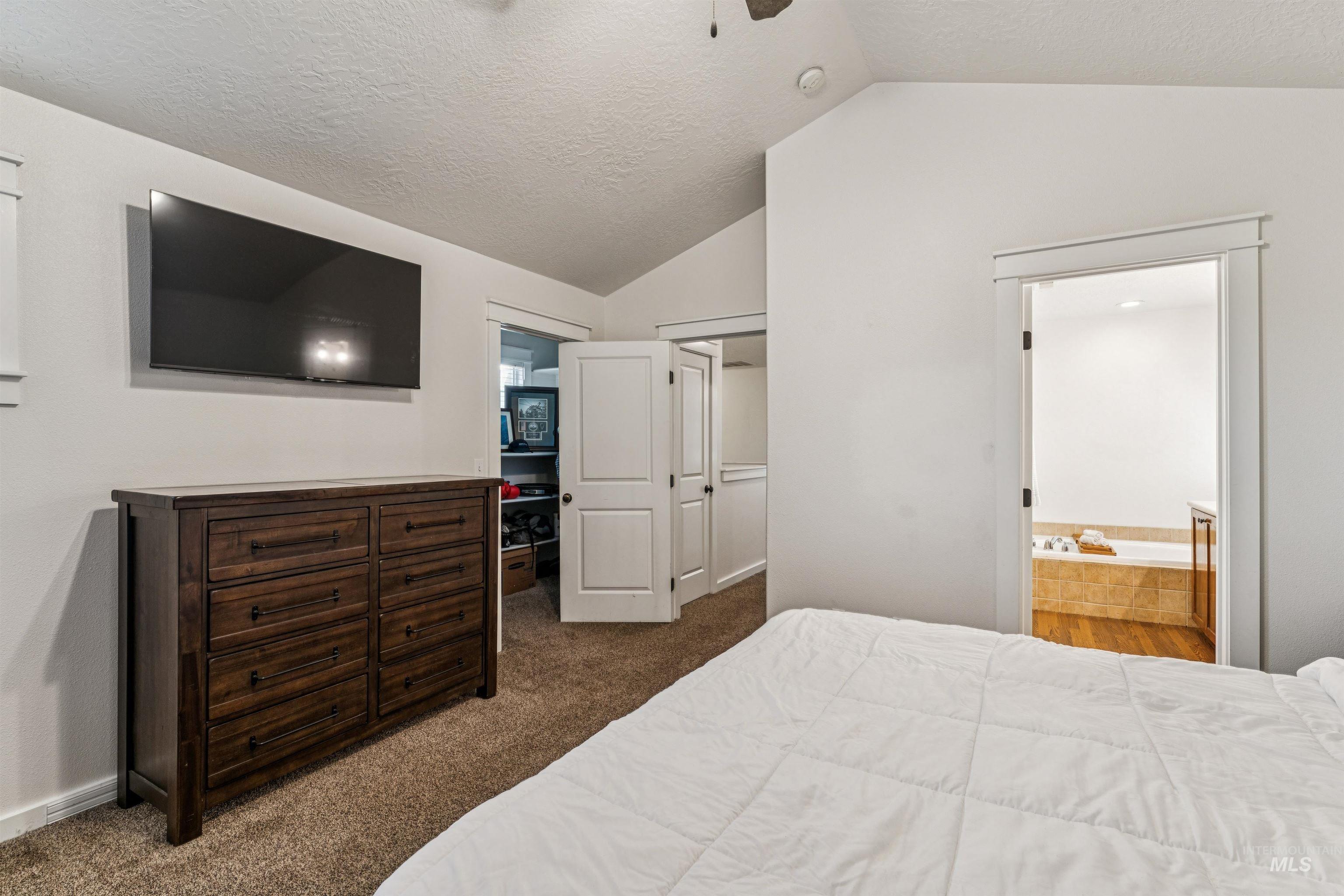2917 E Shadowband St, Eagle, Idaho 83616, 3 Bedrooms, 2.5 Bathrooms, Residential For Sale, Price $649,000,MLS 99002182