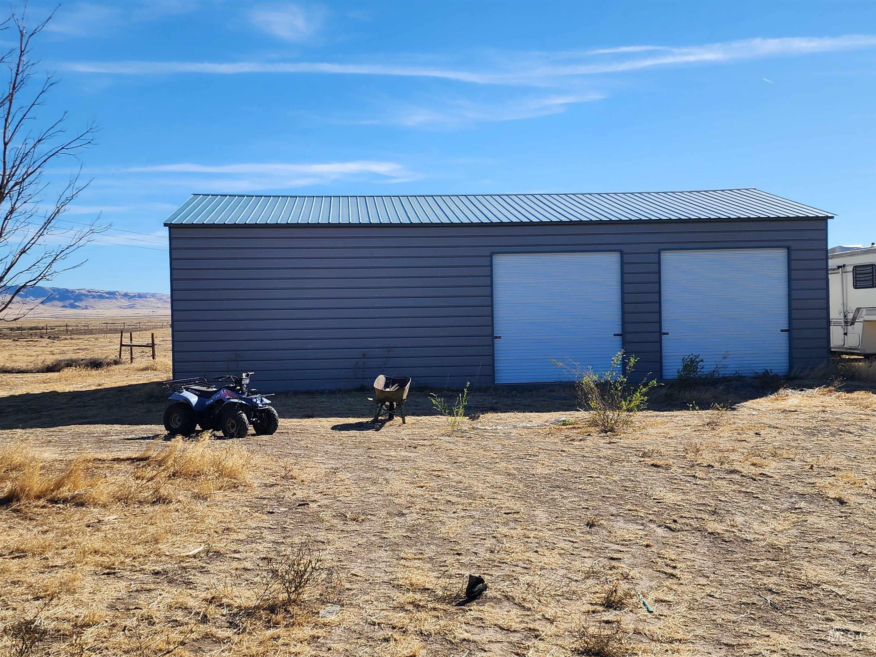 13786 Ditto Creek Road, Mountain Home, Idaho 83647, 2 Bedrooms, 2 Bathrooms, Residential For Sale, Price $415,000,MLS 99002184
