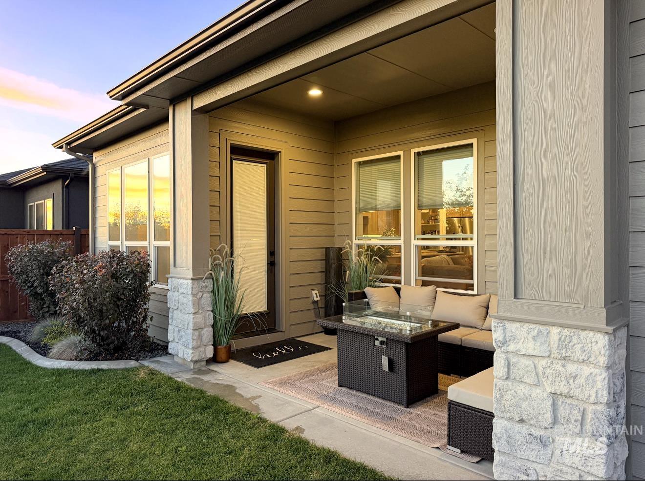 11435 W LAHINCH LANE, Kuna, Idaho 83634, 4 Bedrooms, 2 Bathrooms, Residential For Sale, Price $749,990,MLS 99002200