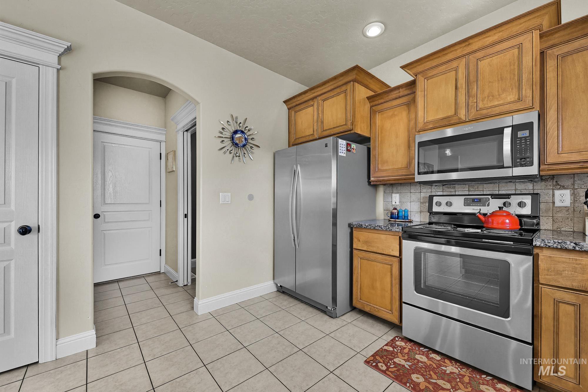 11969 Sandpiper Ct, Caldwell, Idaho 83605, 4 Bedrooms, 2.5 Bathrooms, Residential For Sale, Price $437,000,MLS 99002213