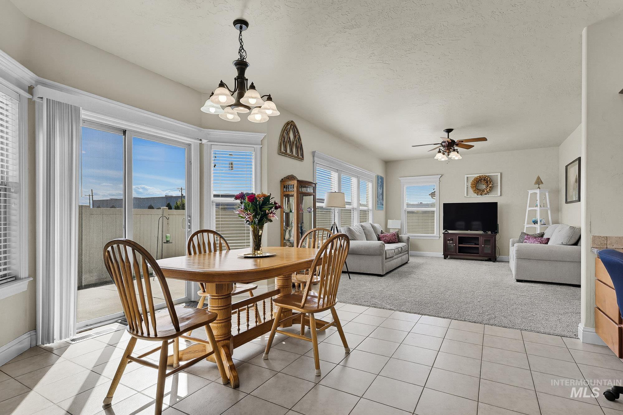 11969 Sandpiper Ct, Caldwell, Idaho 83605, 4 Bedrooms, 2.5 Bathrooms, Residential For Sale, Price $437,000,MLS 99002213