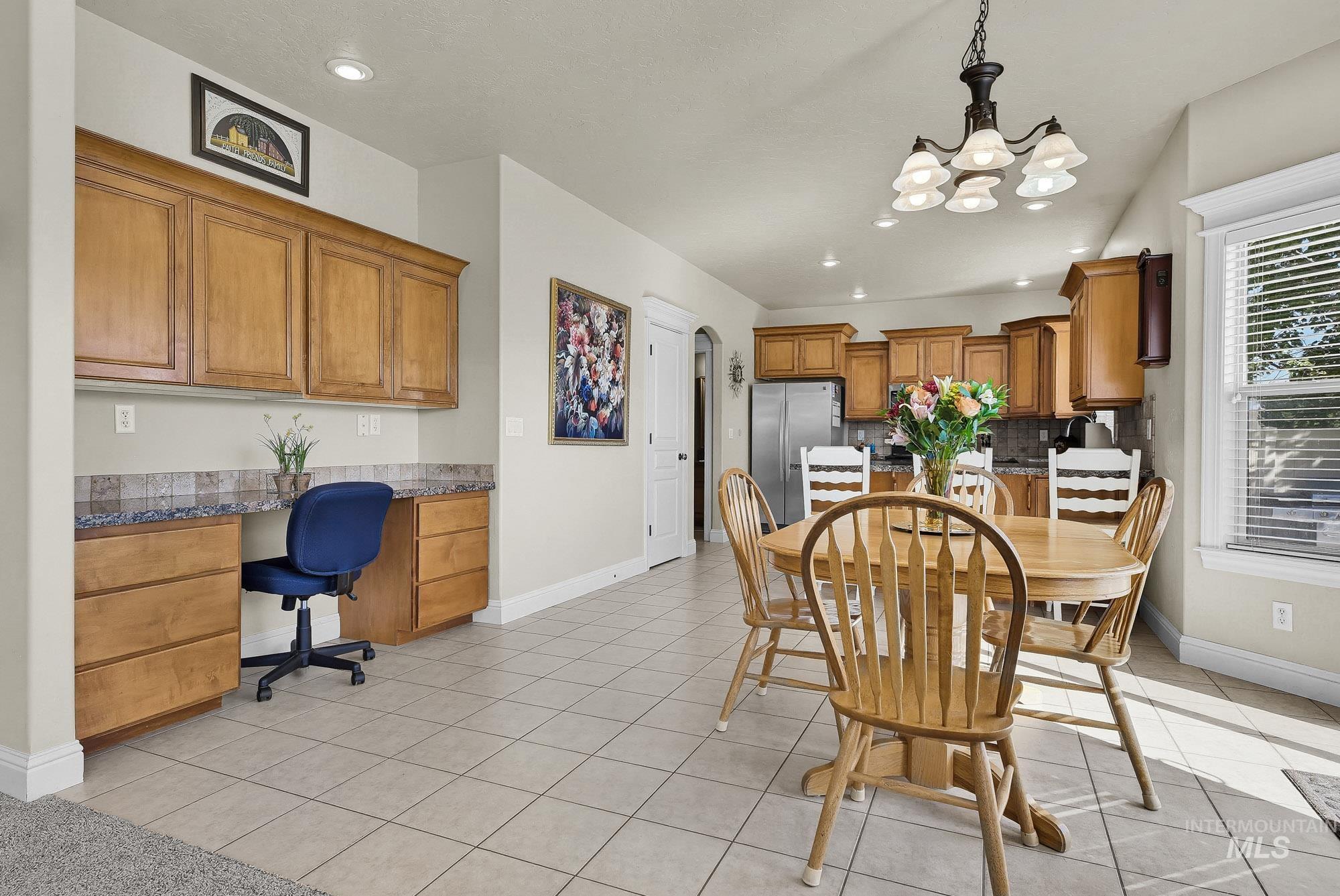 11969 Sandpiper Ct, Caldwell, Idaho 83605, 4 Bedrooms, 2.5 Bathrooms, Residential For Sale, Price $437,000,MLS 99002213