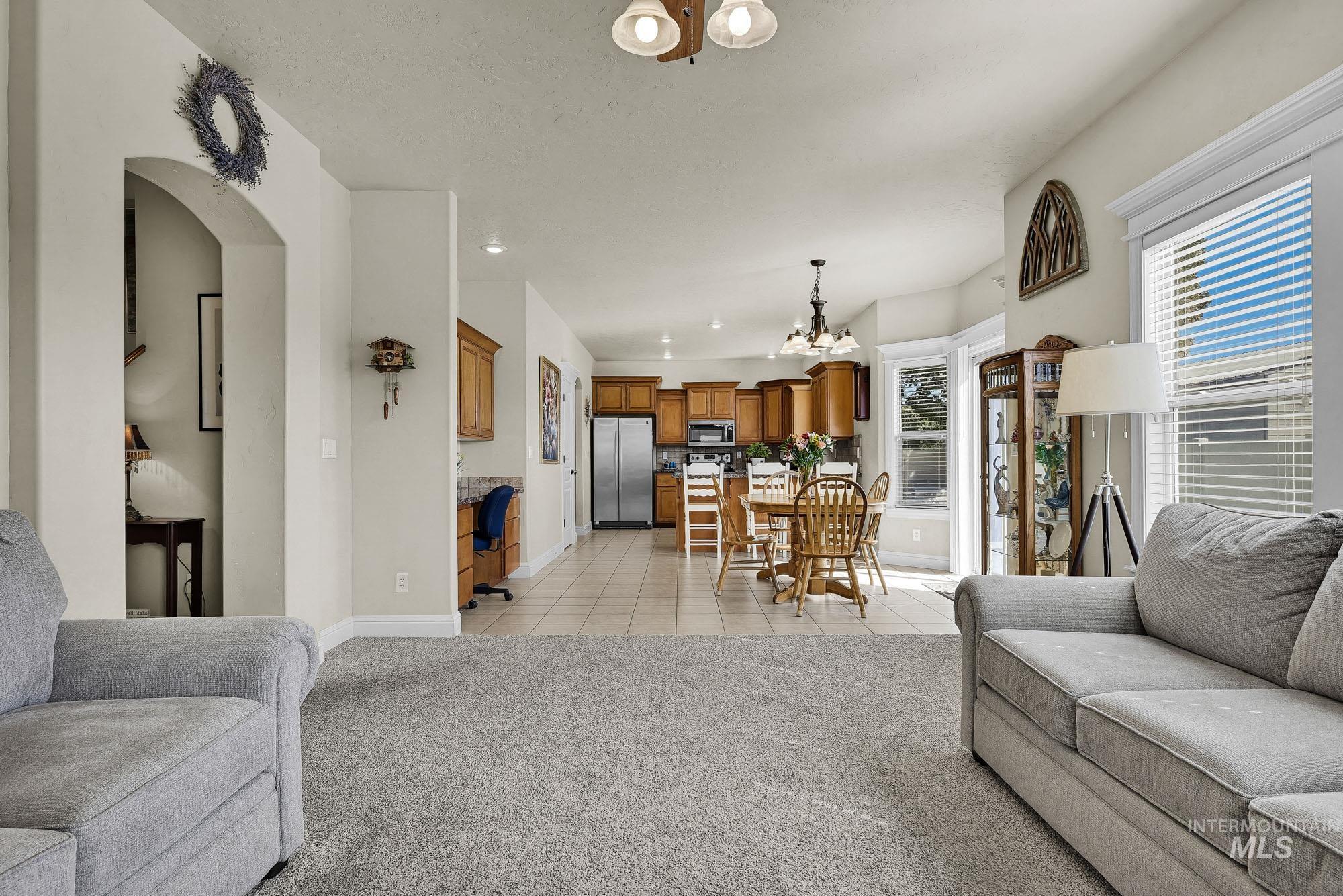 11969 Sandpiper Ct, Caldwell, Idaho 83605, 4 Bedrooms, 2.5 Bathrooms, Residential For Sale, Price $437,000,MLS 99002213