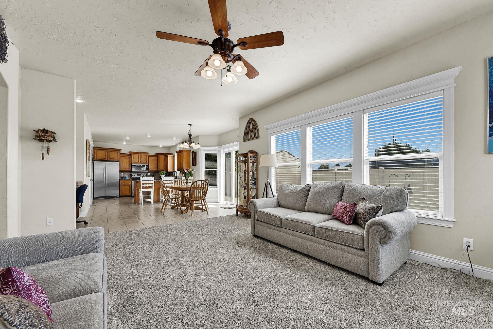 11969 Sandpiper Ct, Caldwell, Idaho 83605, 4 Bedrooms, 2.5 Bathrooms, Residential For Sale, Price $437,000,MLS 99002213