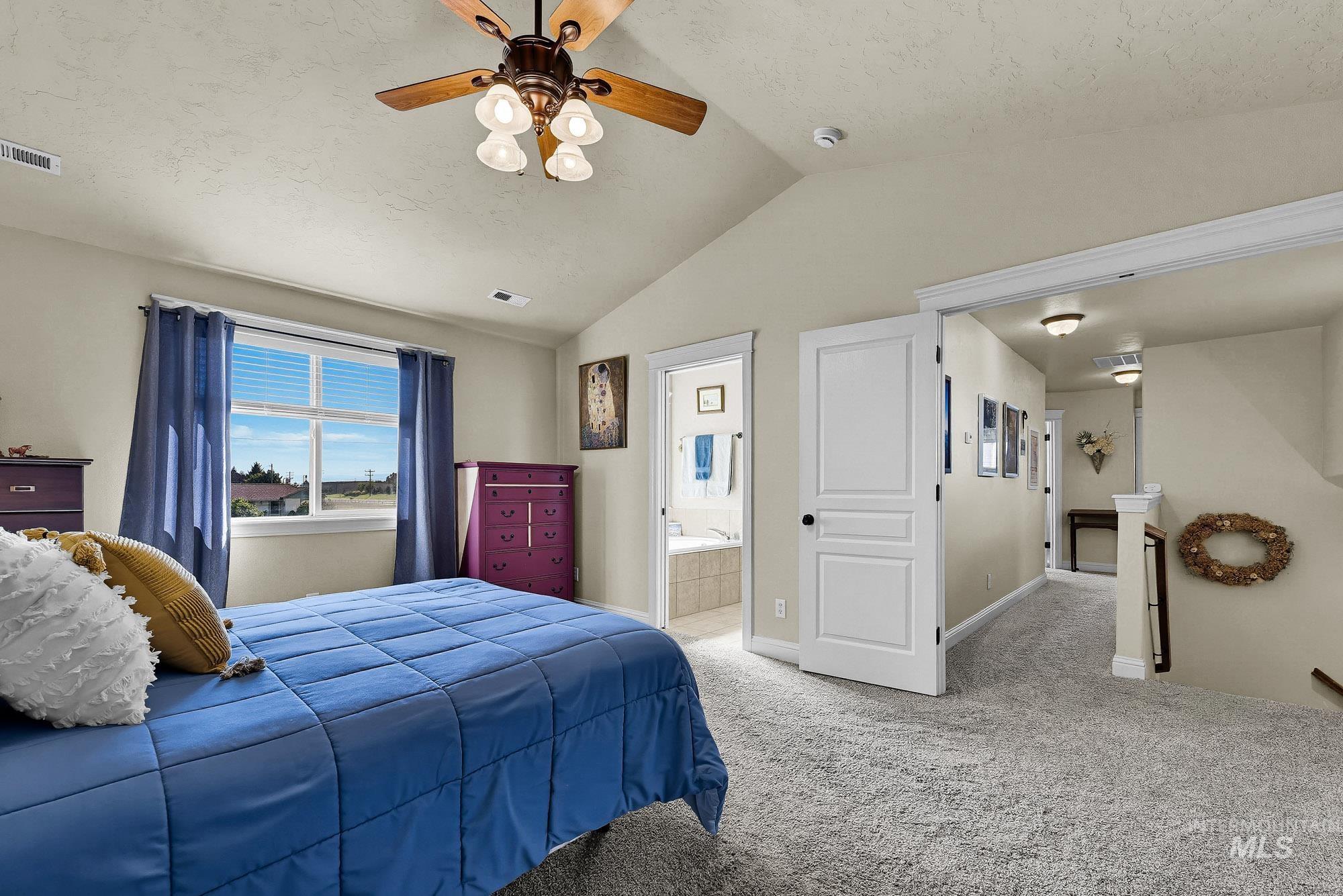 11969 Sandpiper Ct, Caldwell, Idaho 83605, 4 Bedrooms, 2.5 Bathrooms, Residential For Sale, Price $437,000,MLS 99002213