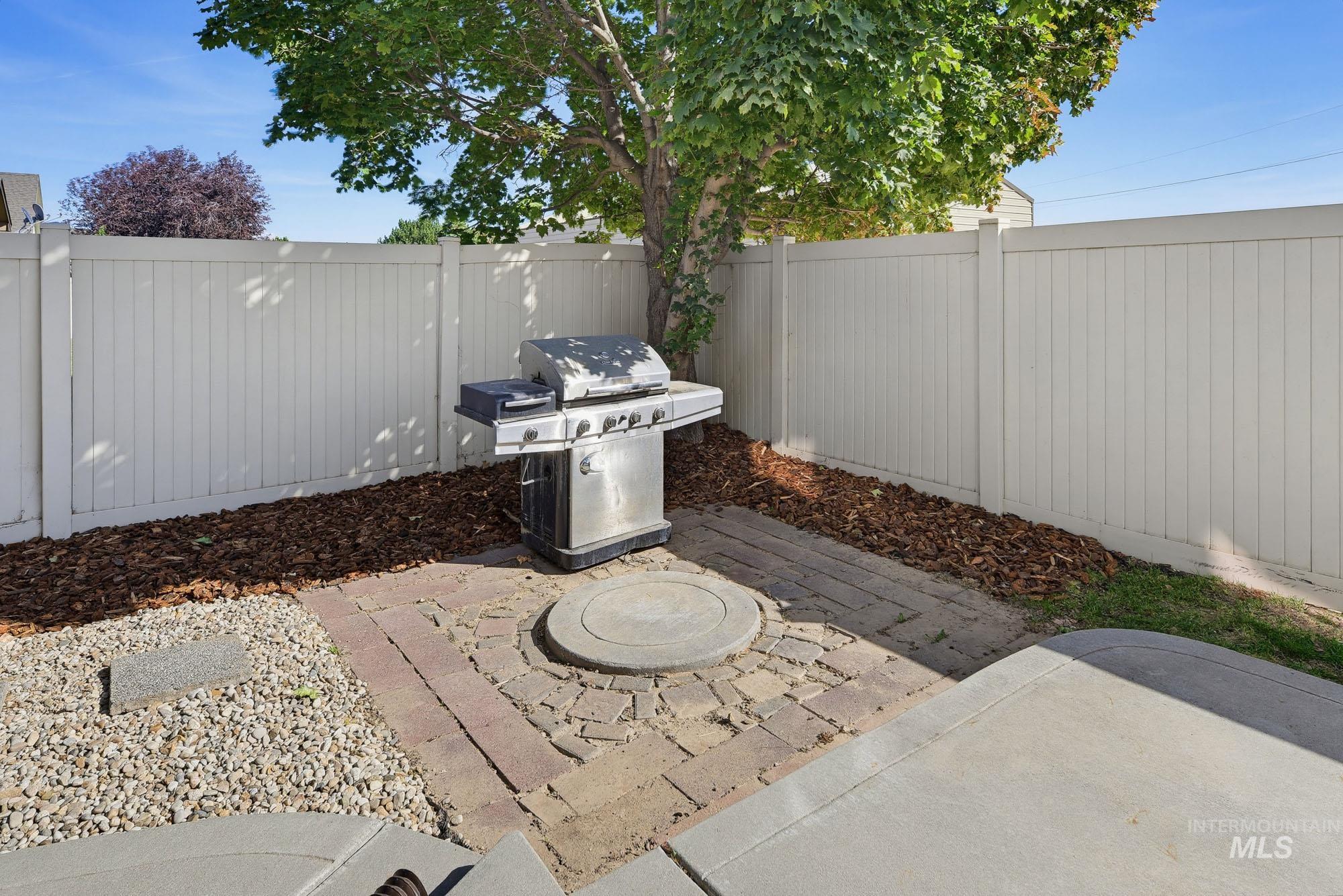11969 Sandpiper Ct, Caldwell, Idaho 83605, 4 Bedrooms, 2.5 Bathrooms, Residential For Sale, Price $437,000,MLS 99002213
