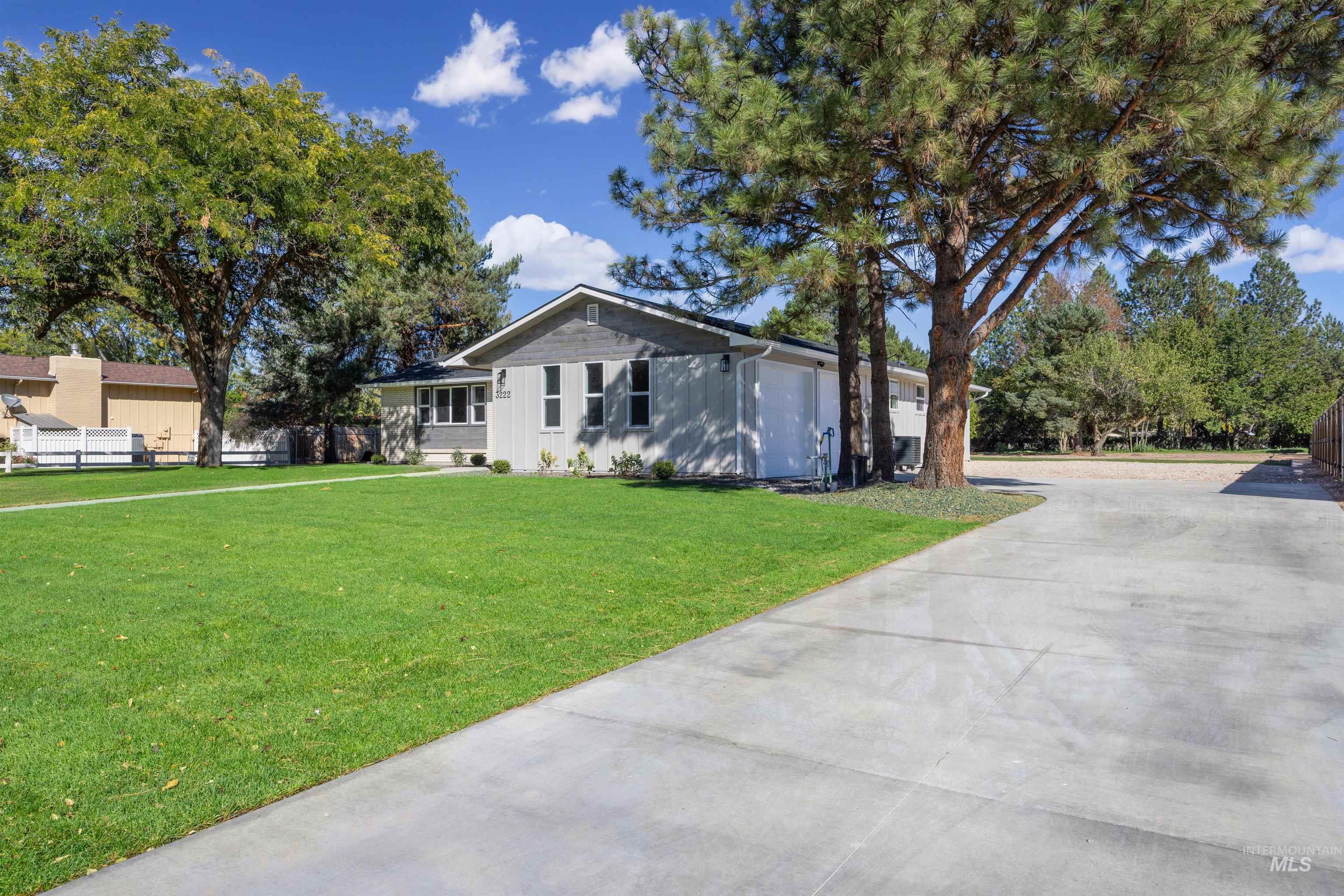 3222 S Heritage Ave, Boise, Idaho 83709, 5 Bedrooms, 3 Bathrooms, Residential For Sale, Price $949,900,MLS 99002217
