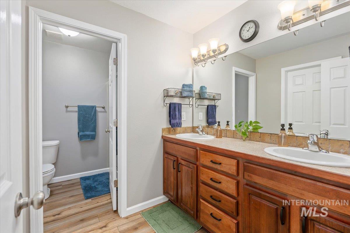1504 N Evergreen St, Jerome, Idaho 83338, 3 Bedrooms, 2 Bathrooms, Residential For Sale, Price $399,900,MLS 99002219