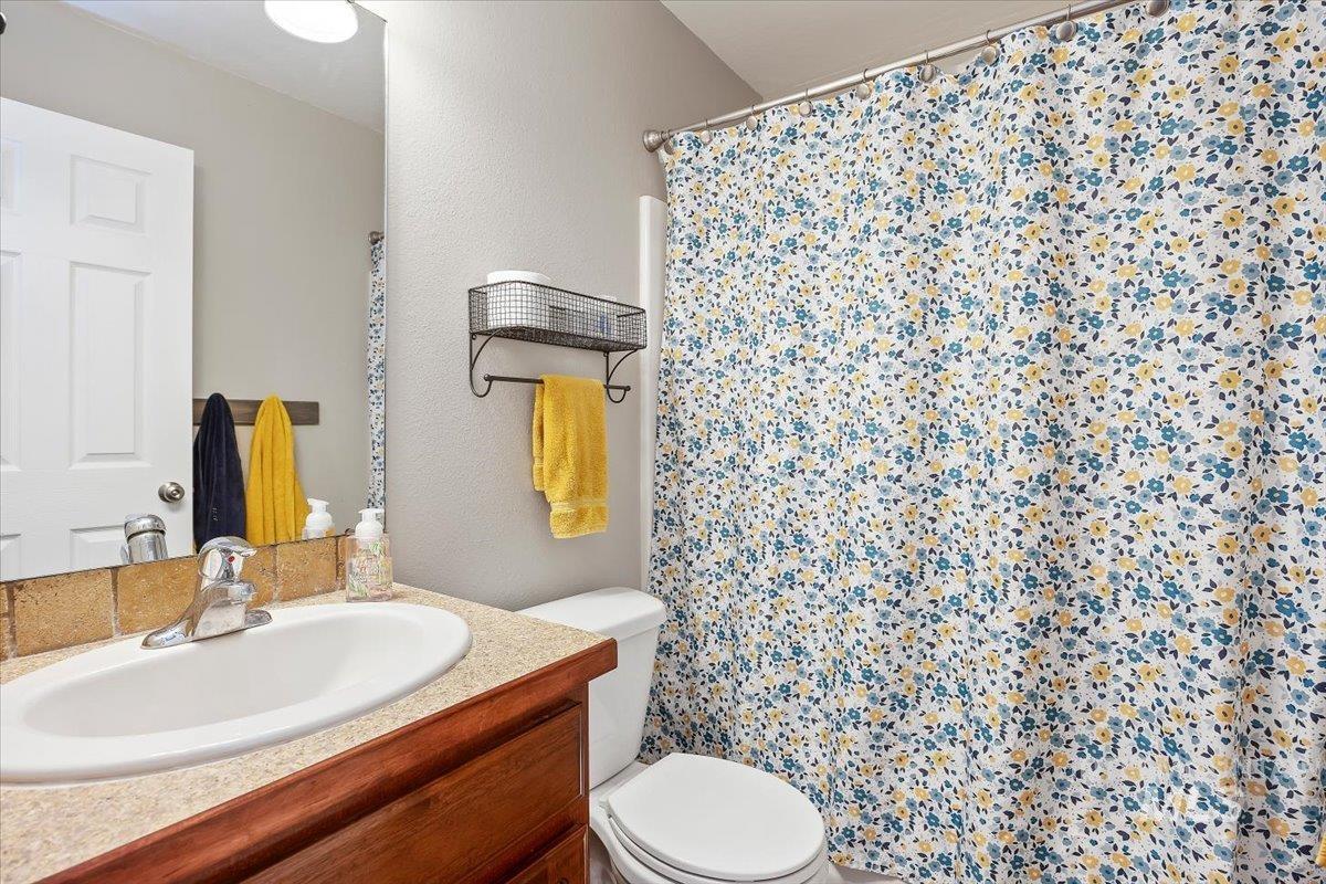1504 N Evergreen St, Jerome, Idaho 83338, 3 Bedrooms, 2 Bathrooms, Residential For Sale, Price $399,900,MLS 99002219