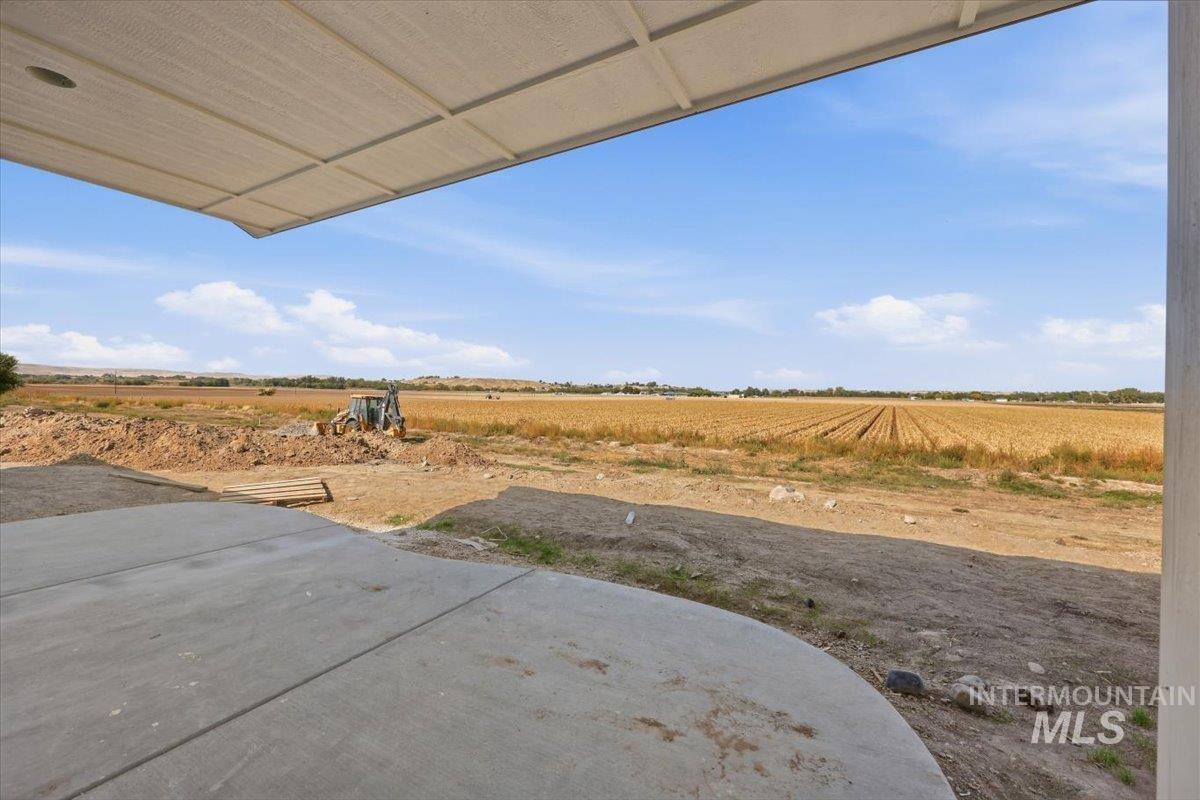 3406 Pioneer Rd, Homedale, Idaho 83628, 4 Bedrooms, 2 Bathrooms, Residential For Sale, Price $675,000,MLS 99002220