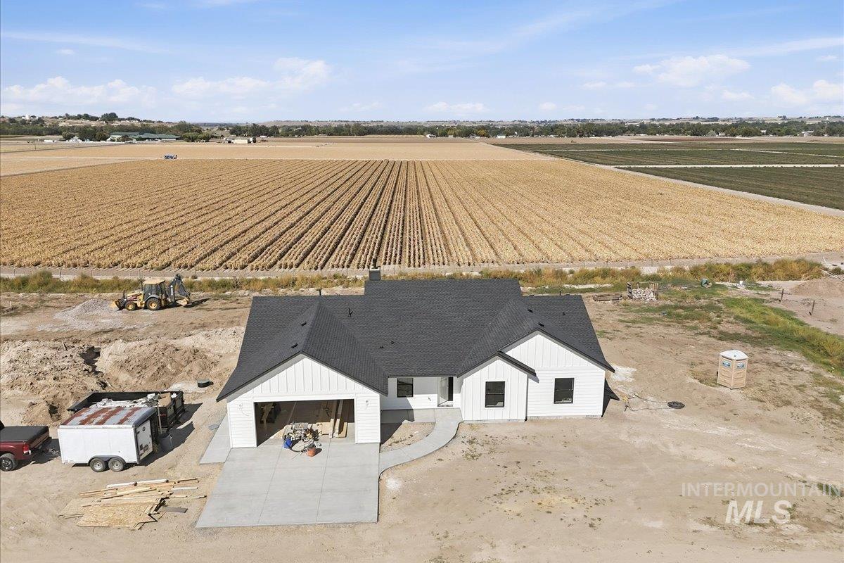 3406 Pioneer Rd, Homedale, Idaho 83628, 4 Bedrooms, 2 Bathrooms, Residential For Sale, Price $675,000,MLS 99002220