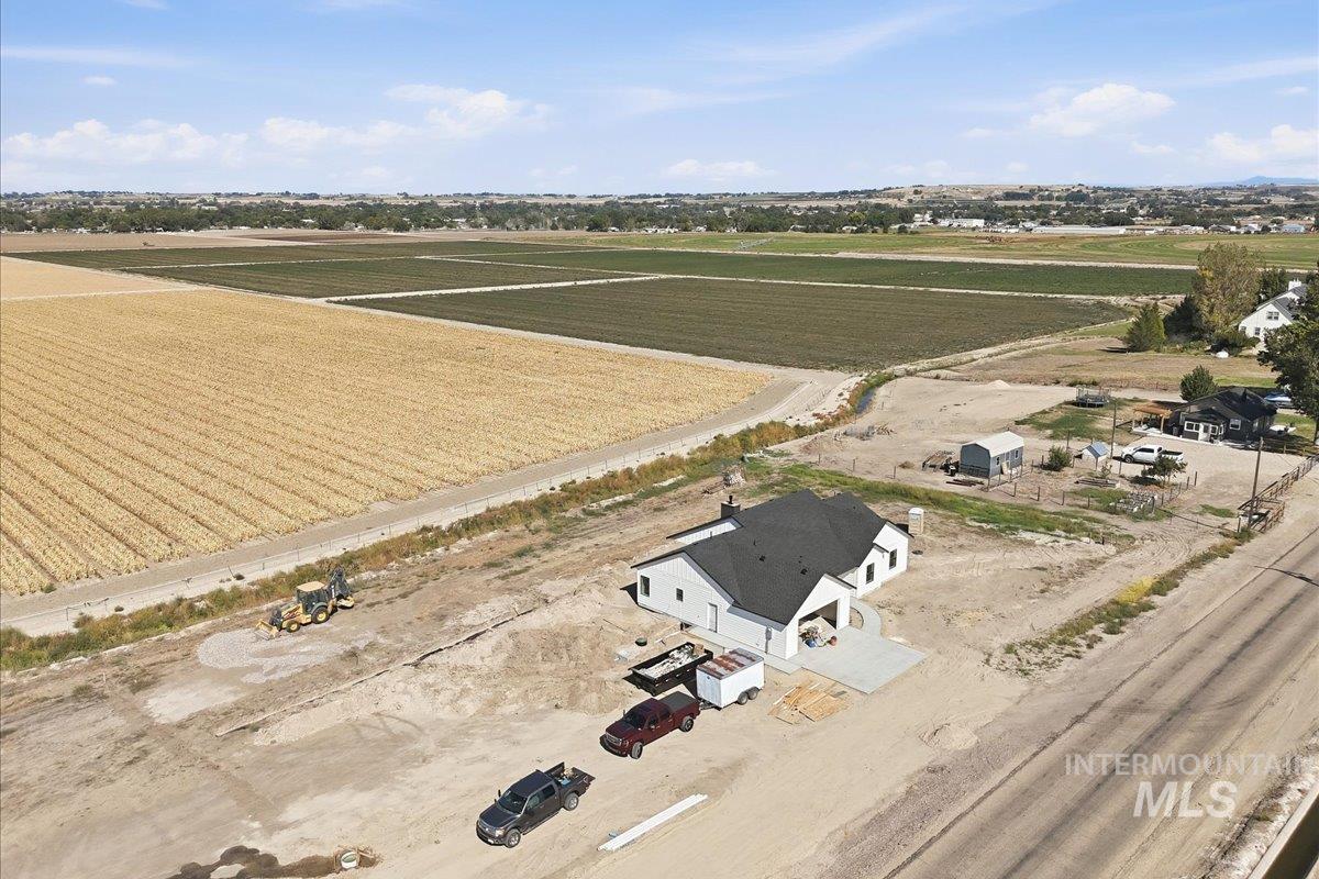 3406 Pioneer Rd, Homedale, Idaho 83628, 4 Bedrooms, 2 Bathrooms, Residential For Sale, Price $675,000,MLS 99002220