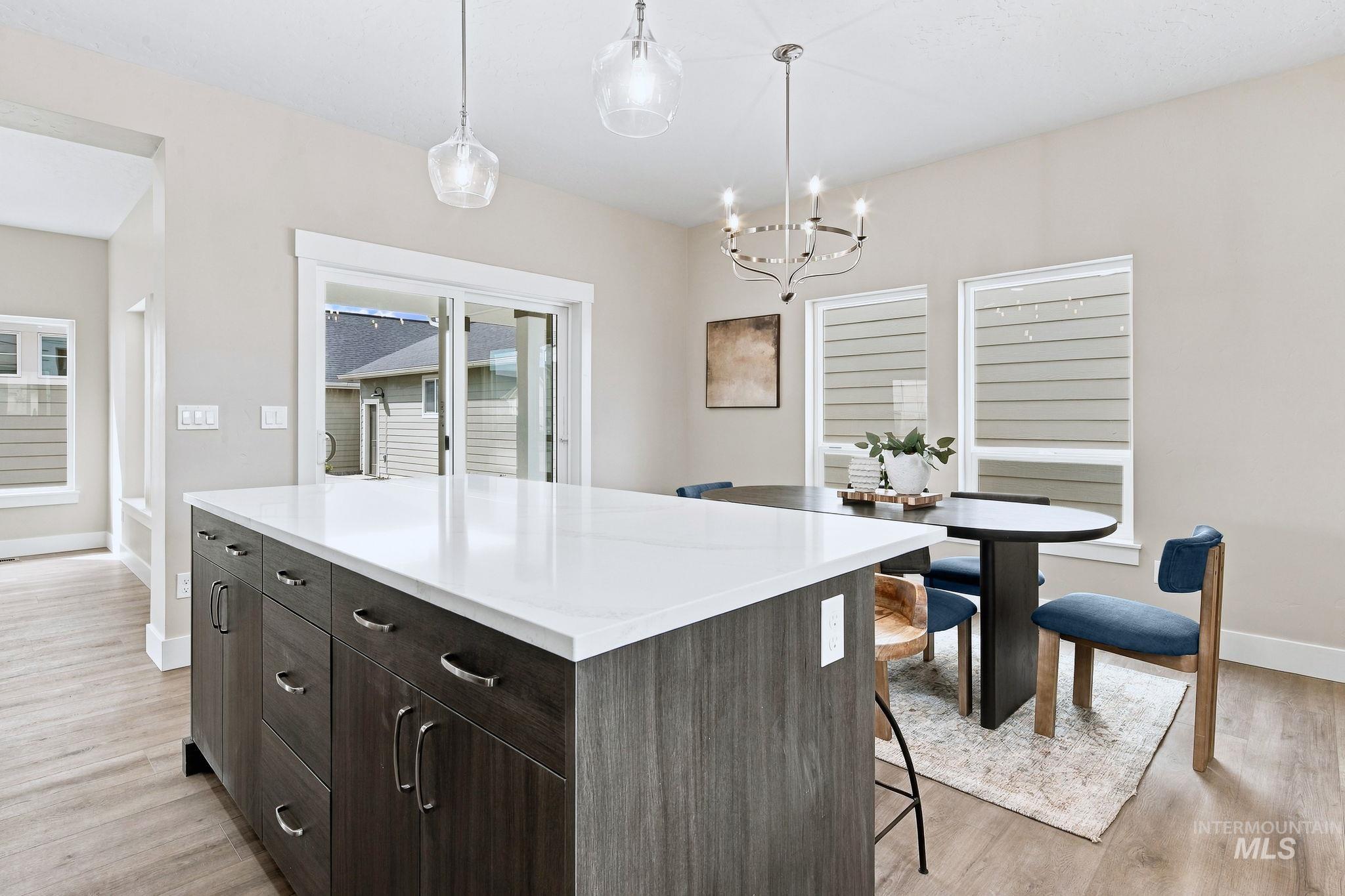 350 E Mayfield Springs Blvd, Boise, Idaho 83716, 3 Bedrooms, 2.5 Bathrooms, Residential For Sale, Price $449,999,MLS 99002221