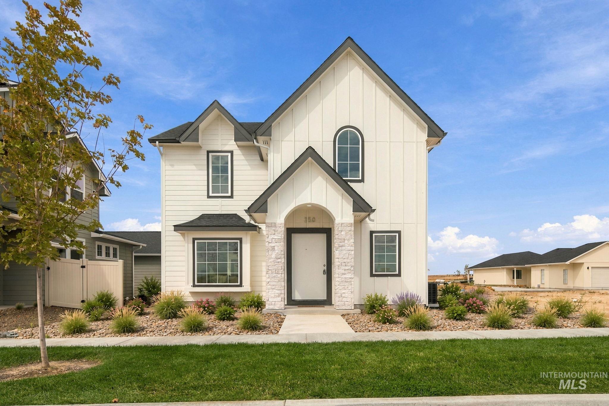 350 E Mayfield Springs Blvd, Boise, Idaho 83716, 3 Bedrooms, 2.5 Bathrooms, Residential For Sale, Price $449,999,MLS 99002221