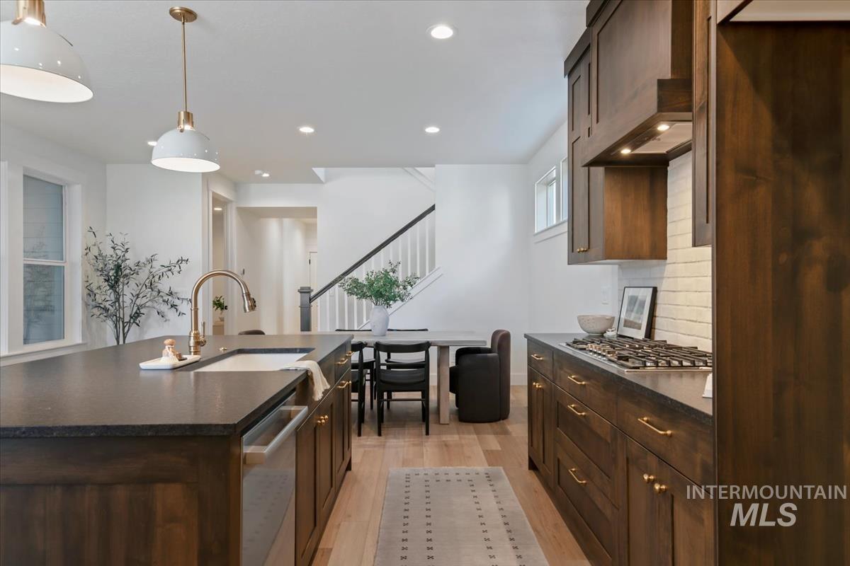 1079 E Escalation St, Meridian, Idaho 83642, 3 Bedrooms, 2.5 Bathrooms, Residential For Sale, Price $599,900,MLS 99002227