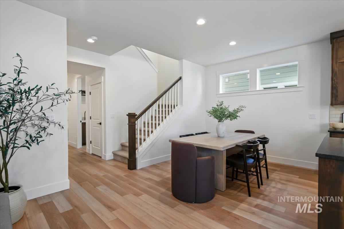 1079 E Escalation St, Meridian, Idaho 83642, 3 Bedrooms, 2.5 Bathrooms, Residential For Sale, Price $599,900,MLS 99002227