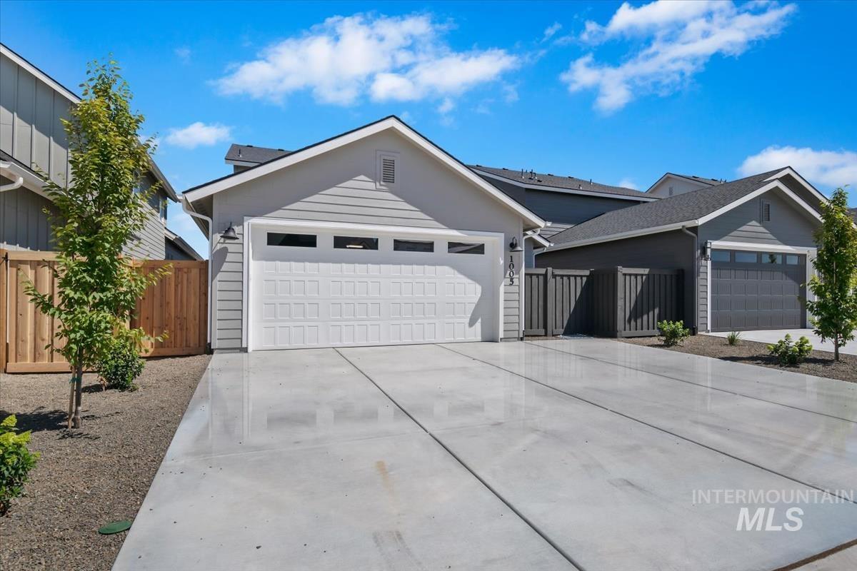 1079 E Escalation St, Meridian, Idaho 83642, 3 Bedrooms, 2.5 Bathrooms, Residential For Sale, Price $599,900,MLS 99002227