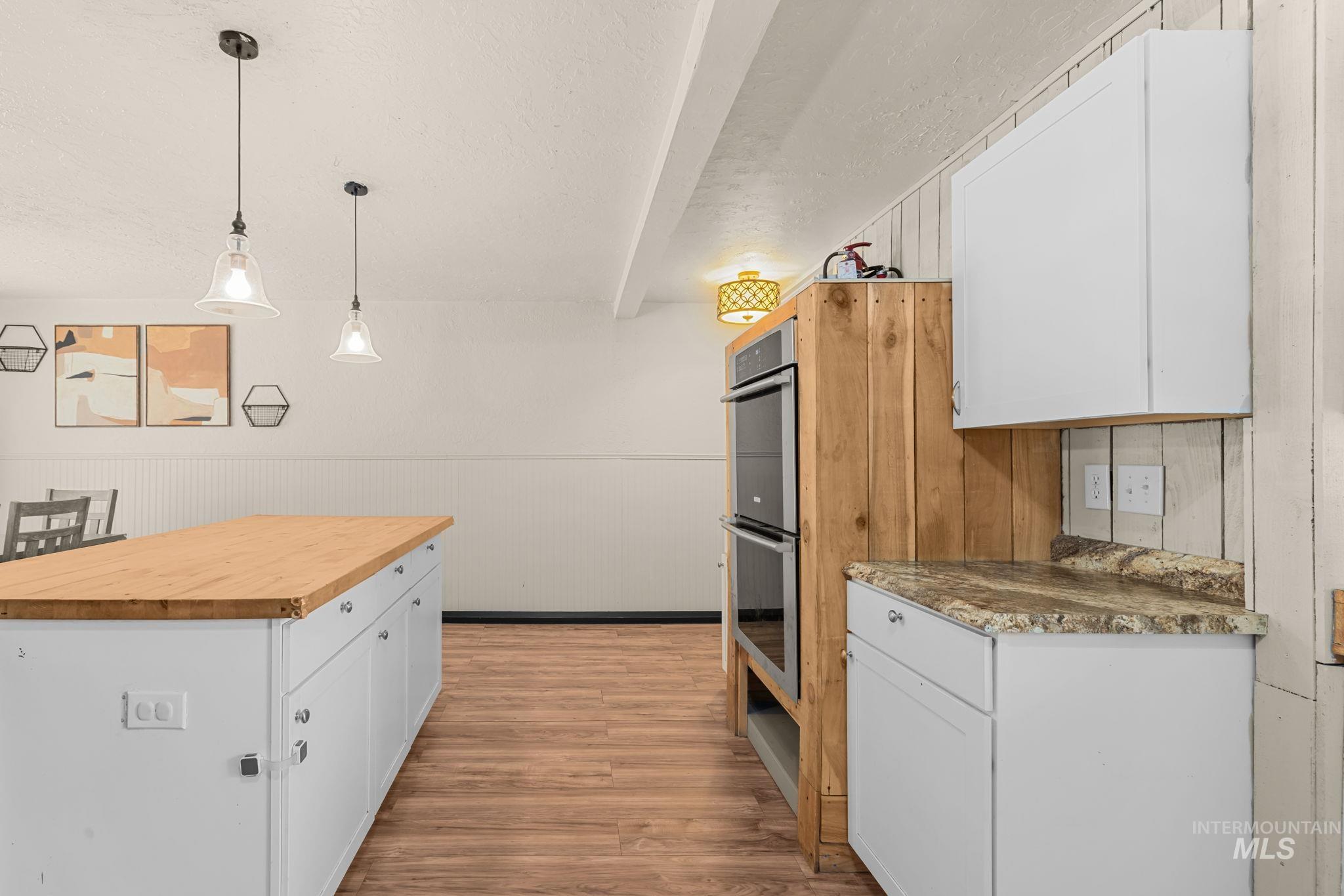 106 E 8Th, Mountain Home, Idaho 83647, 4 Bedrooms, 2.5 Bathrooms, Residential For Sale, Price $330,000,MLS 99002228