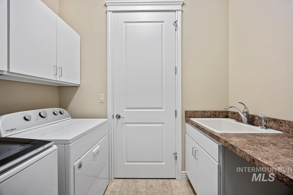 3249 Longbow Dr, Twin Falls, Idaho 83301, 3 Bedrooms, 2 Bathrooms, Residential For Sale, Price $644,900,MLS 99002231