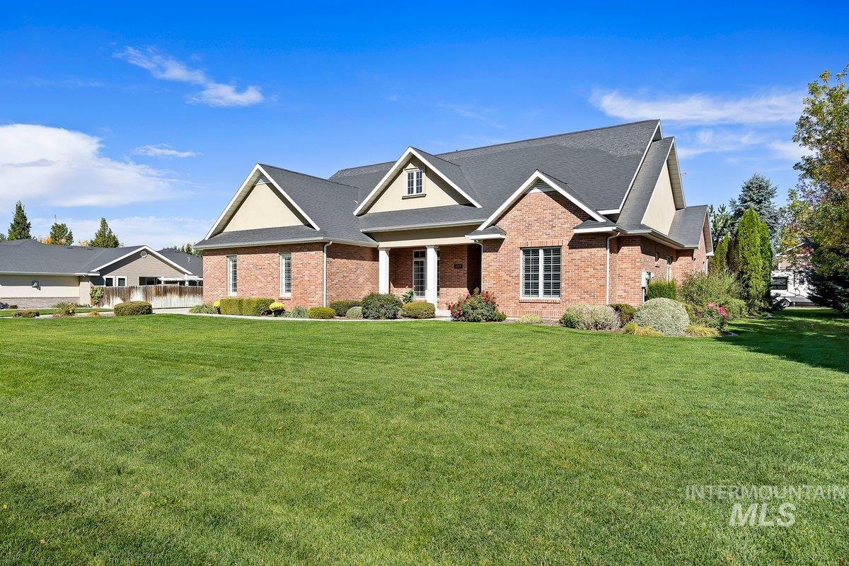 3249 Longbow Dr, Twin Falls, Idaho 83301, 3 Bedrooms, 2 Bathrooms, Residential For Sale, Price $644,900,MLS 99002231