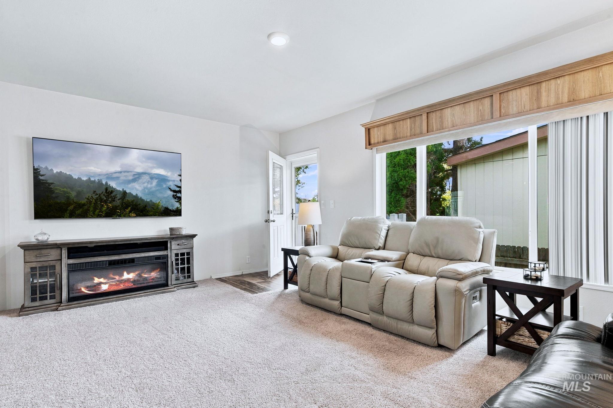 2759 N Bali Ln, #115, Boise, Idaho 83713, 3 Bedrooms, 2 Bathrooms, Residential For Sale, Price $164,900,MLS 99002234