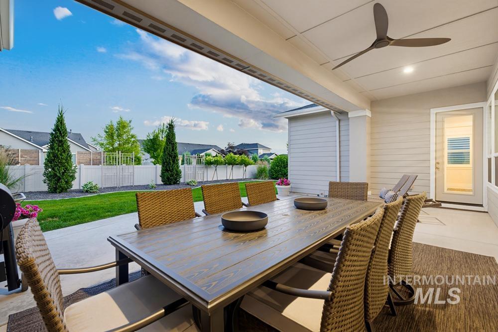 5371 W Philomena Dr, Meridian, Idaho 83646, 5 Bedrooms, 4.5 Bathrooms, Residential For Sale, Price $899,995,MLS 99002237