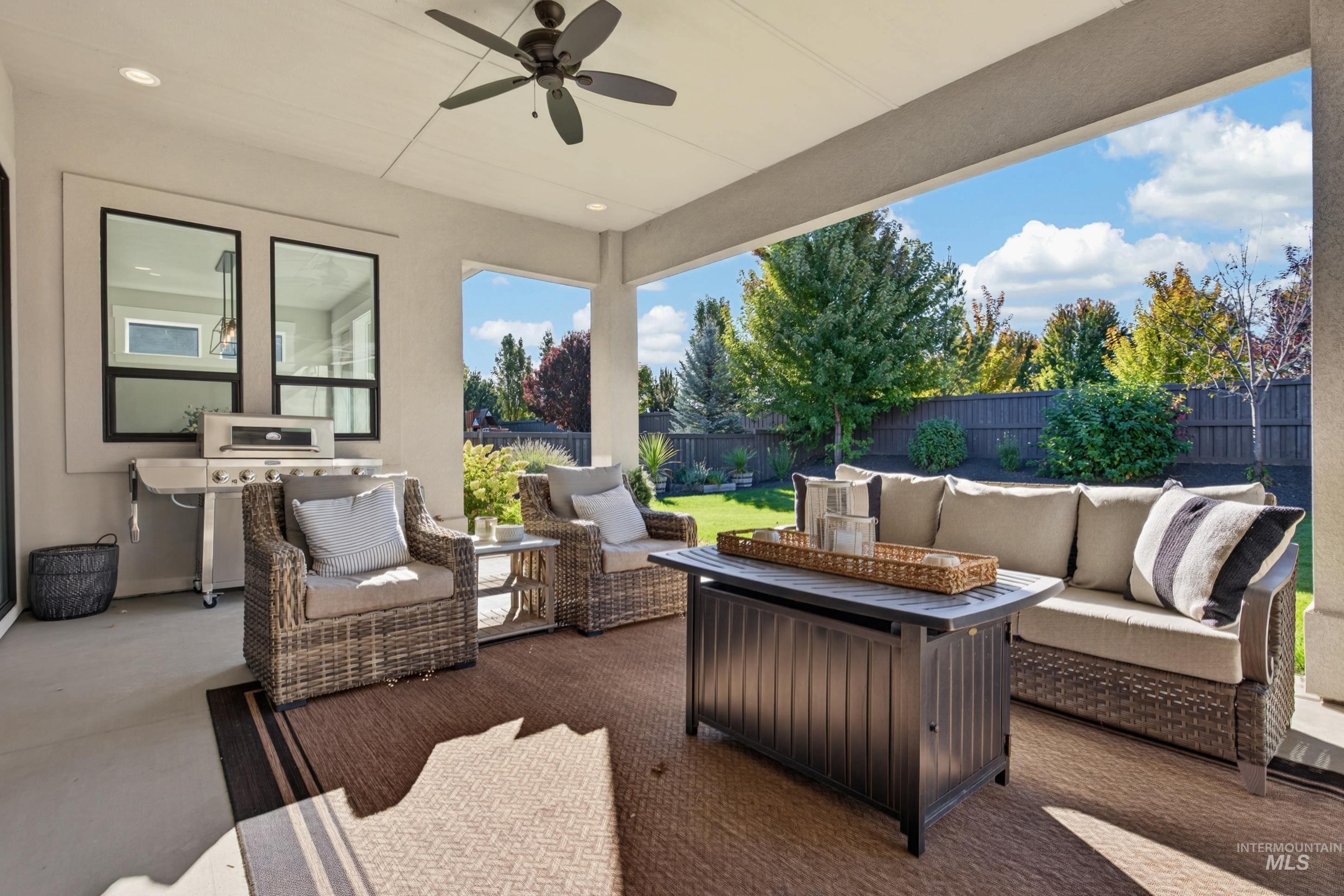 5365 W Piaffe St, Eagle, Idaho 83616, 3 Bedrooms, 2.5 Bathrooms, Residential For Sale, Price $823,900,MLS 99002242