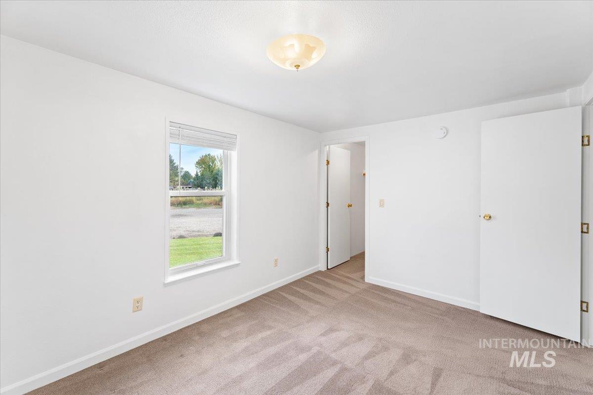 670 E Garfield, Glenns Ferry, Idaho 83623, 4 Bedrooms, 2 Bathrooms, Residential For Sale, Price $335,000,MLS 99002247