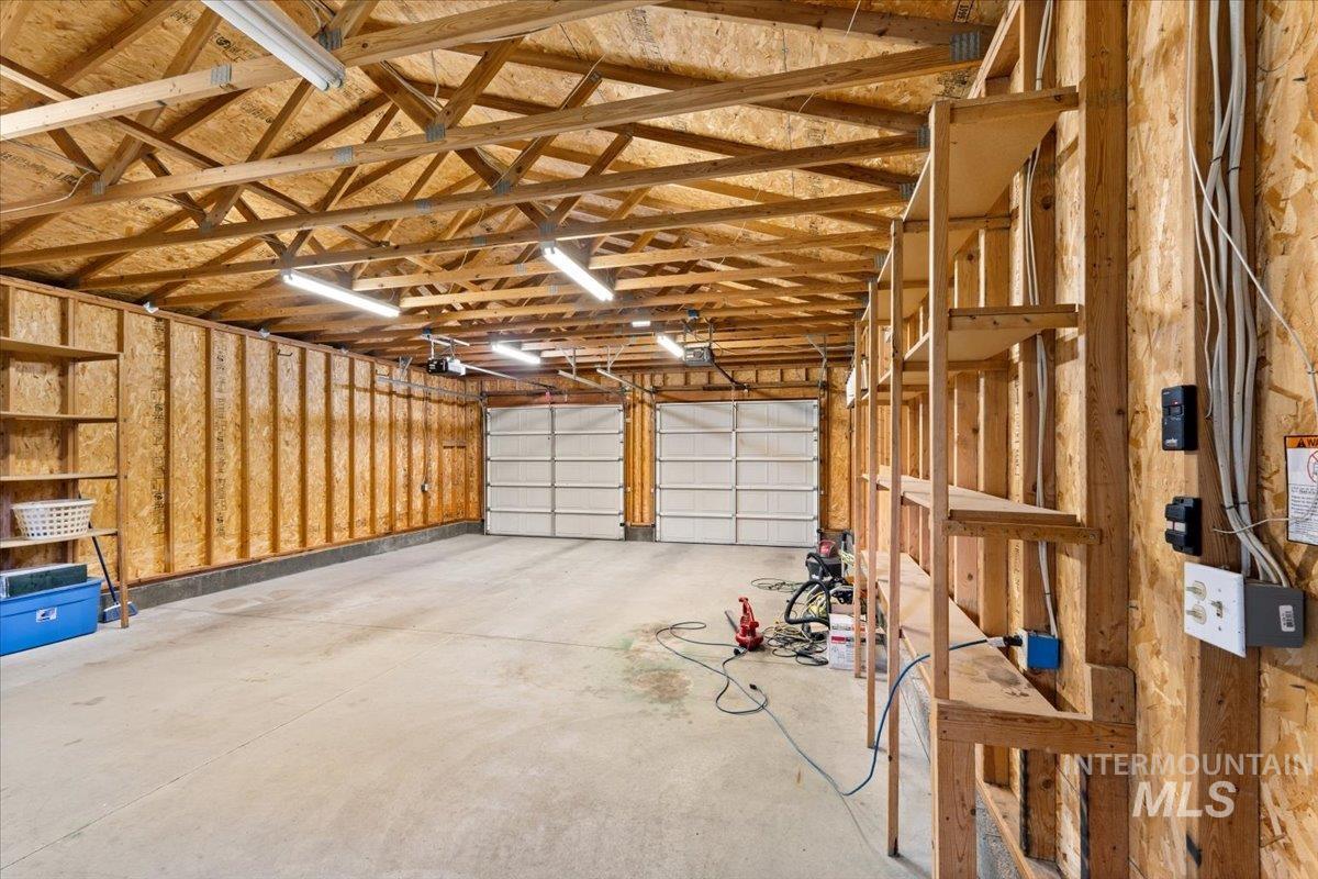 670 E Garfield, Glenns Ferry, Idaho 83623, 4 Bedrooms, 2 Bathrooms, Residential For Sale, Price $335,000,MLS 99002247