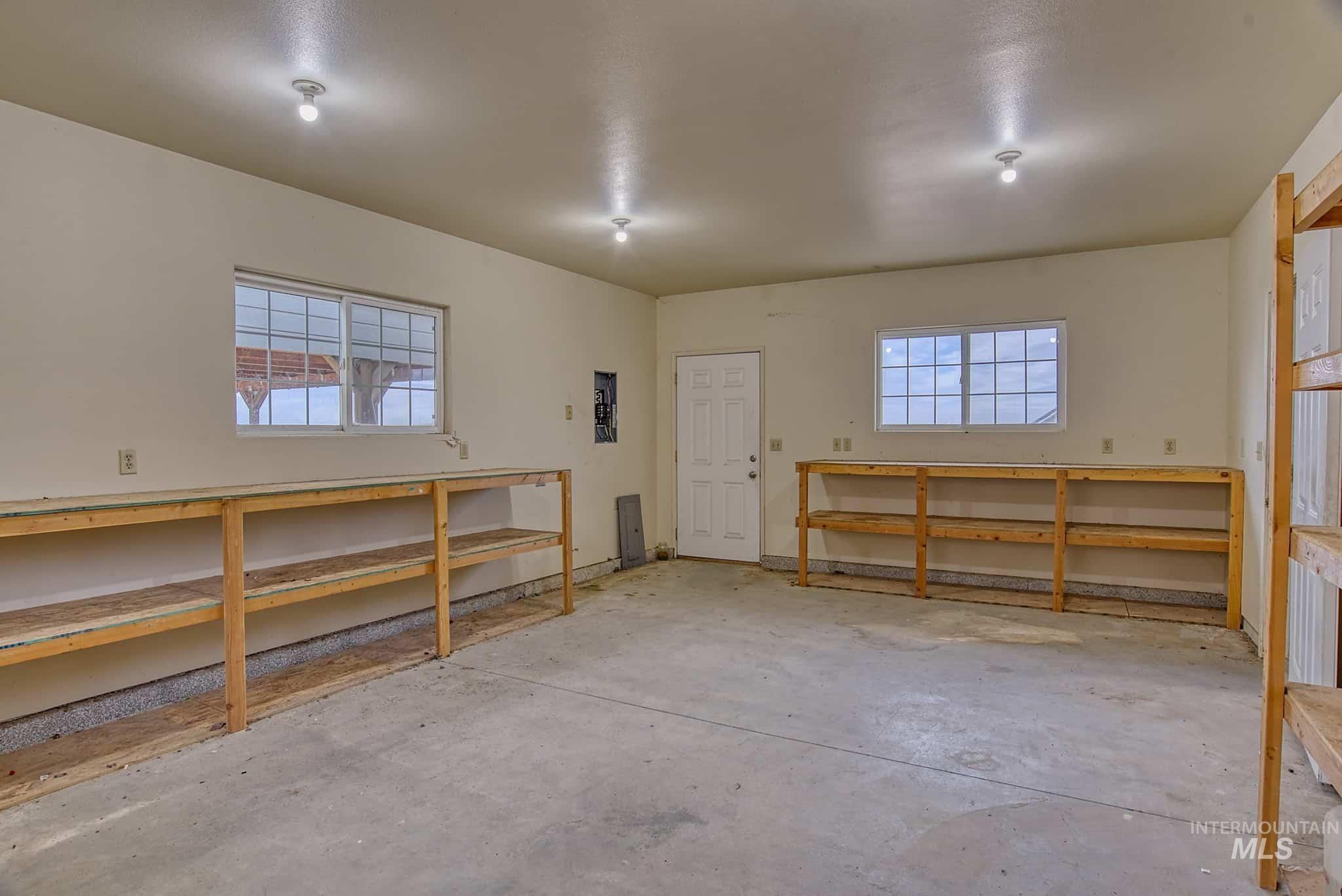 2992 Hwy 52, Payette, Idaho 83661, 4 Bedrooms, 2 Bathrooms, Residential For Sale, Price $715,000,MLS 99002251