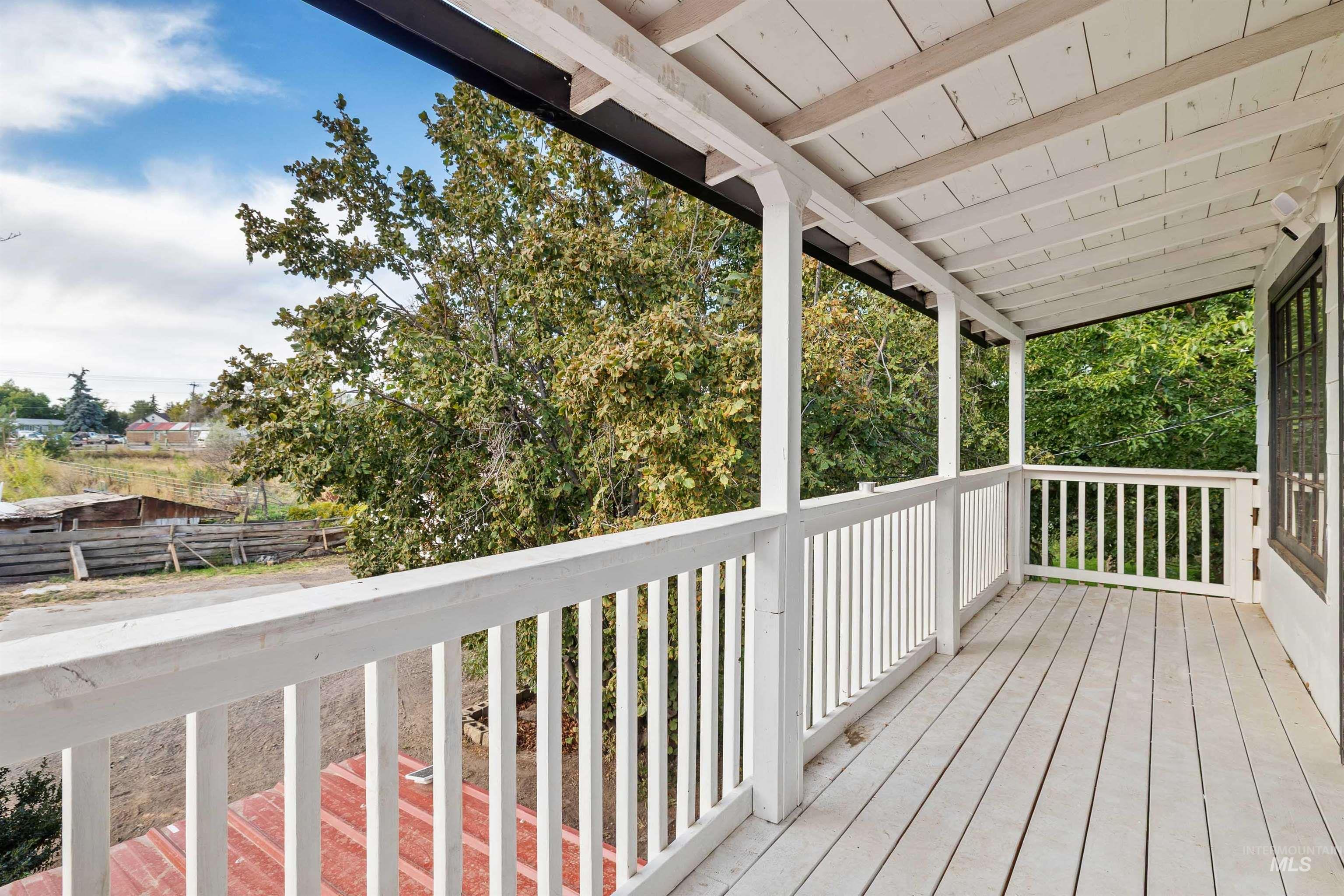 4205 N 1410 E, Buhl, Idaho 83316, 4 Bedrooms, 2 Bathrooms, Residential For Sale, Price $479,000,MLS 99002252