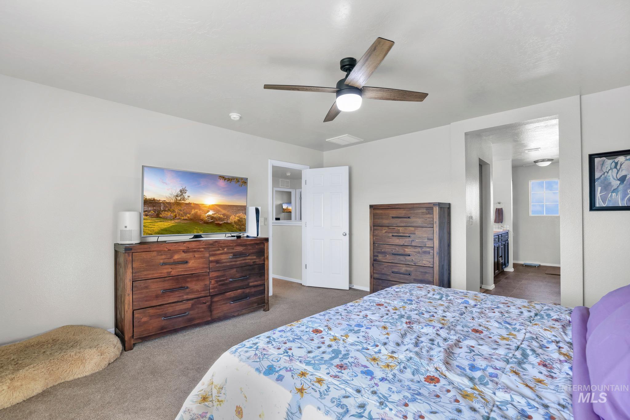 805 SW Miner, Mountain Home, Idaho 83647, 4 Bedrooms, 2.5 Bathrooms, Residential For Sale, Price $415,000, 99002255