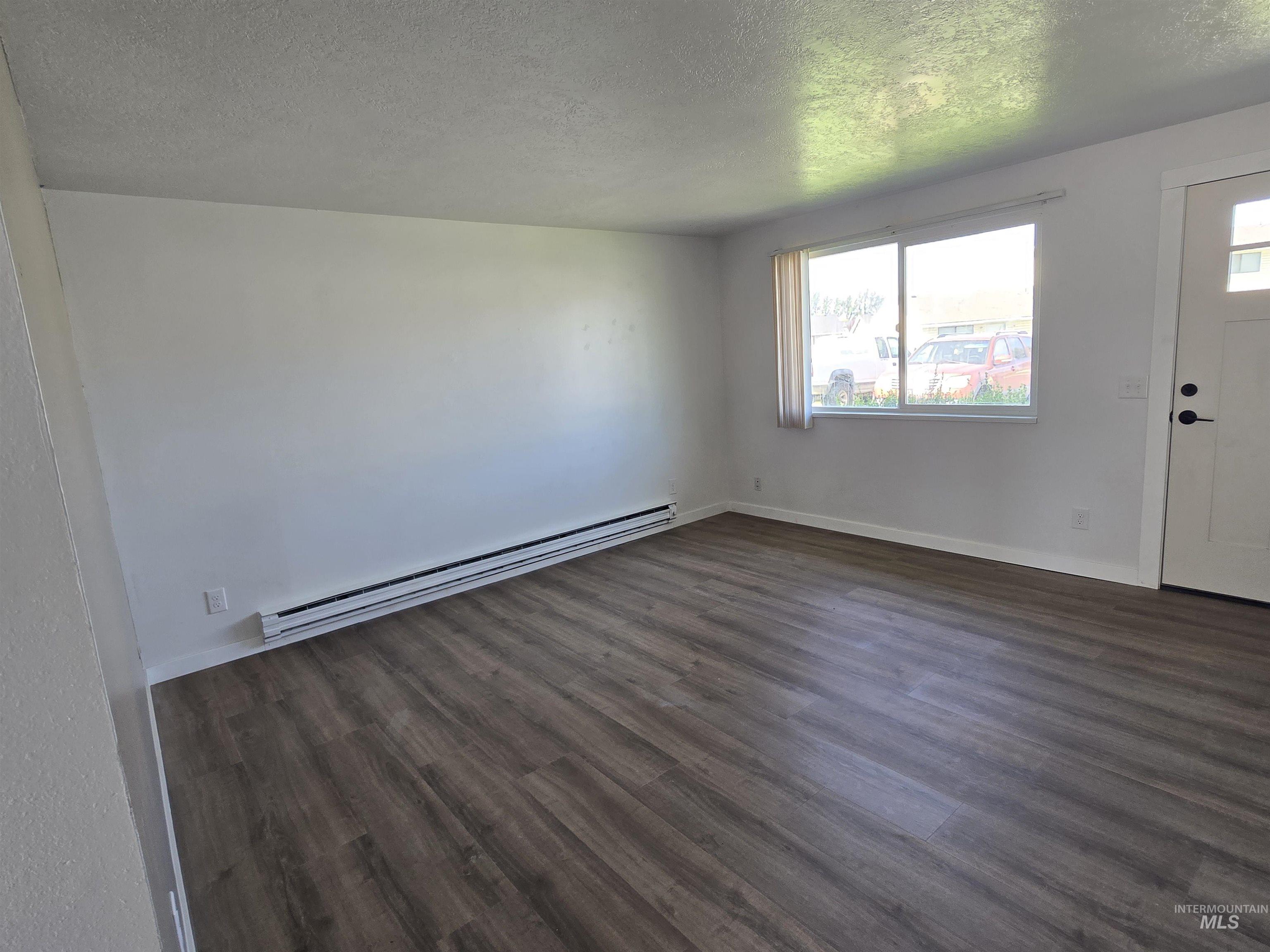 259 W Pheasant Rd, Twin Falls, Idaho 83301, 2 Bedrooms, 1 Bathroom, Residential For Sale, Price $204,900,MLS 99002257