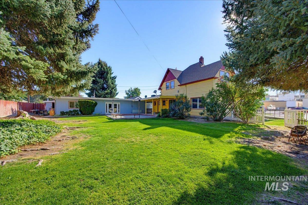 1803 S 10th, Caldwell, Idaho 83605, 3 Bedrooms, 2 Bathrooms, Residential Income For Sale, Price $569,900,MLS 99002259