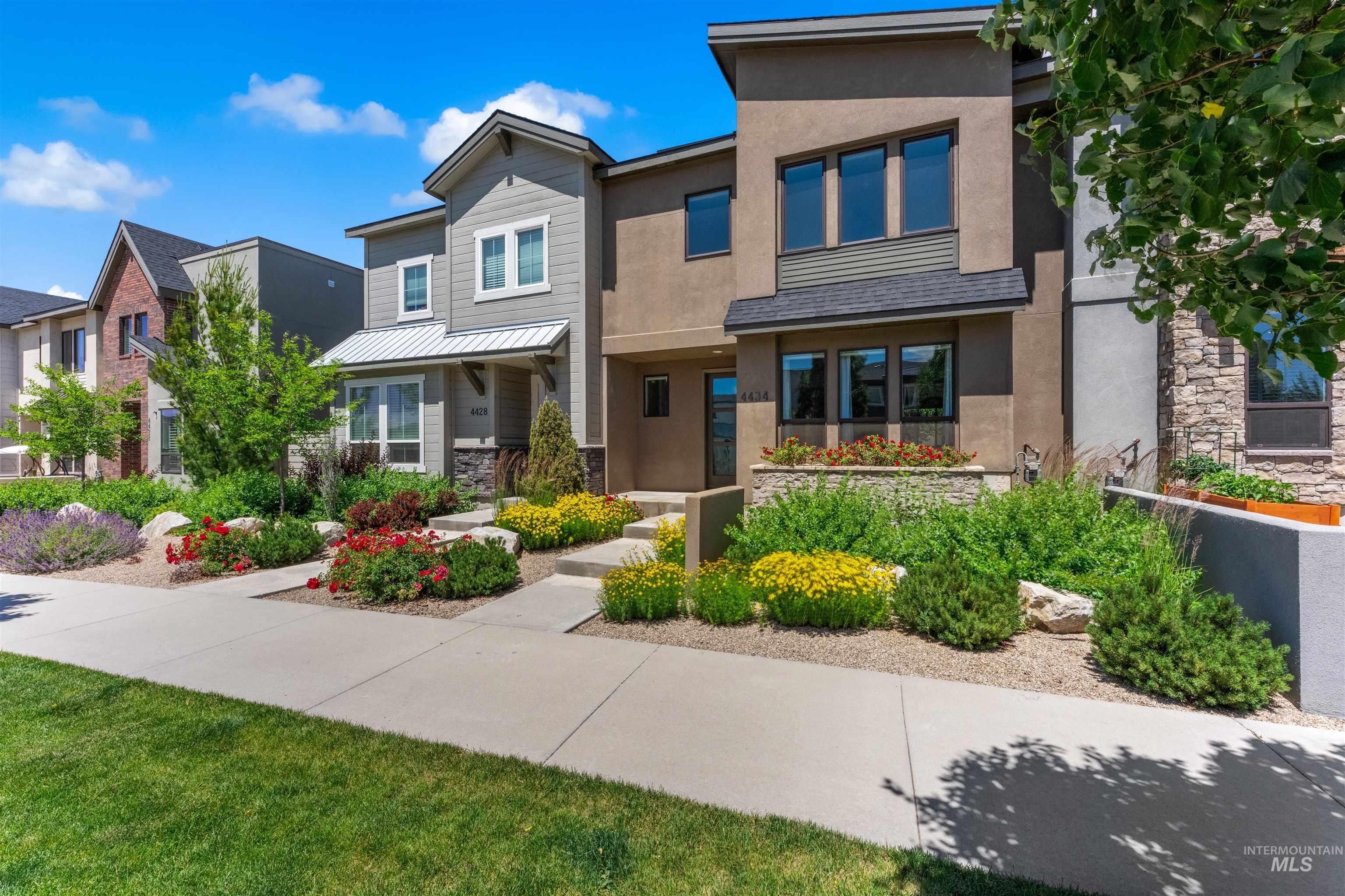 4434 E Parkcenter Blvd, Boise, Idaho 83716, 3 Bedrooms, 2.5 Bathrooms, Residential For Sale, Price $695,000,MLS 99002260