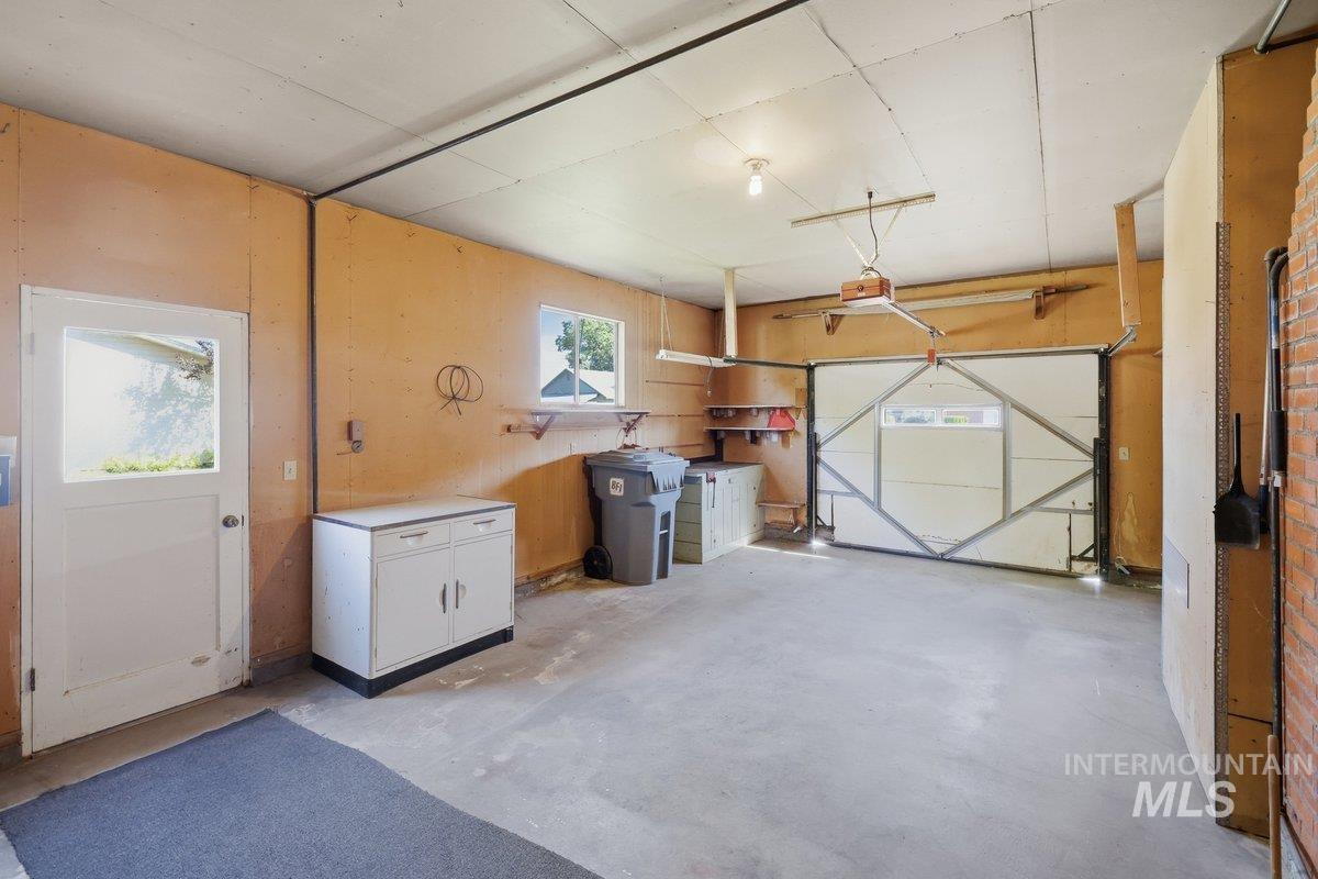 601 N Georgia Ave, Caldwell, Idaho 83605, 3 Bedrooms, 2 Bathrooms, Residential For Sale, Price $274,900,MLS 99002262