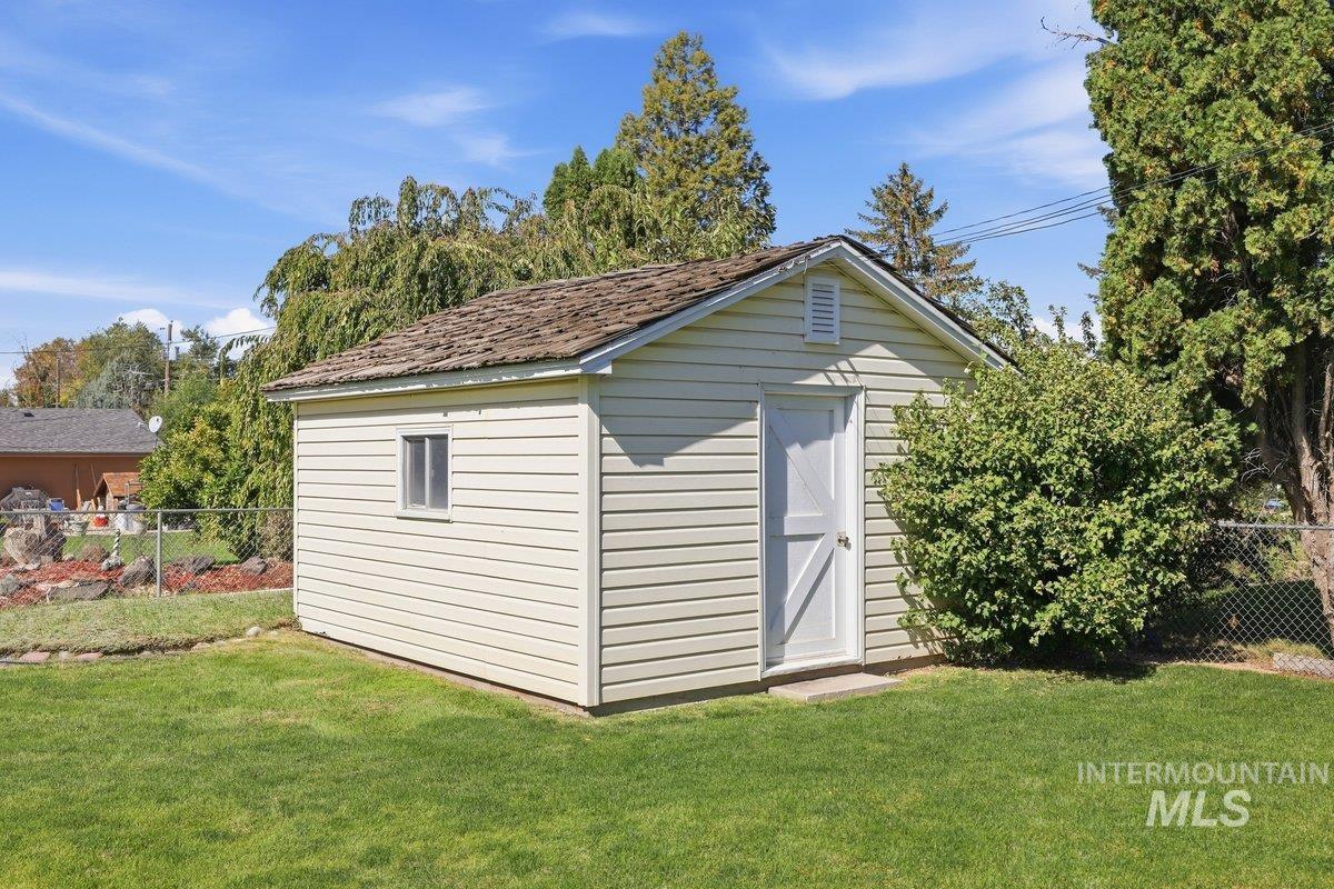 601 N Georgia Ave, Caldwell, Idaho 83605, 3 Bedrooms, 2 Bathrooms, Residential For Sale, Price $274,900,MLS 99002262