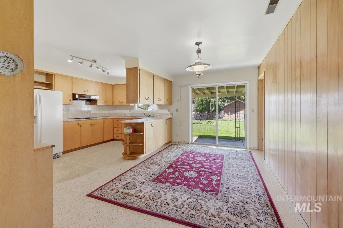 601 N Georgia Ave, Caldwell, Idaho 83605, 3 Bedrooms, 2 Bathrooms, Residential For Sale, Price $274,900,MLS 99002262