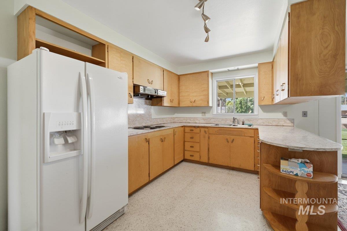 601 N Georgia Ave, Caldwell, Idaho 83605, 3 Bedrooms, 2 Bathrooms, Residential For Sale, Price $274,900,MLS 99002262