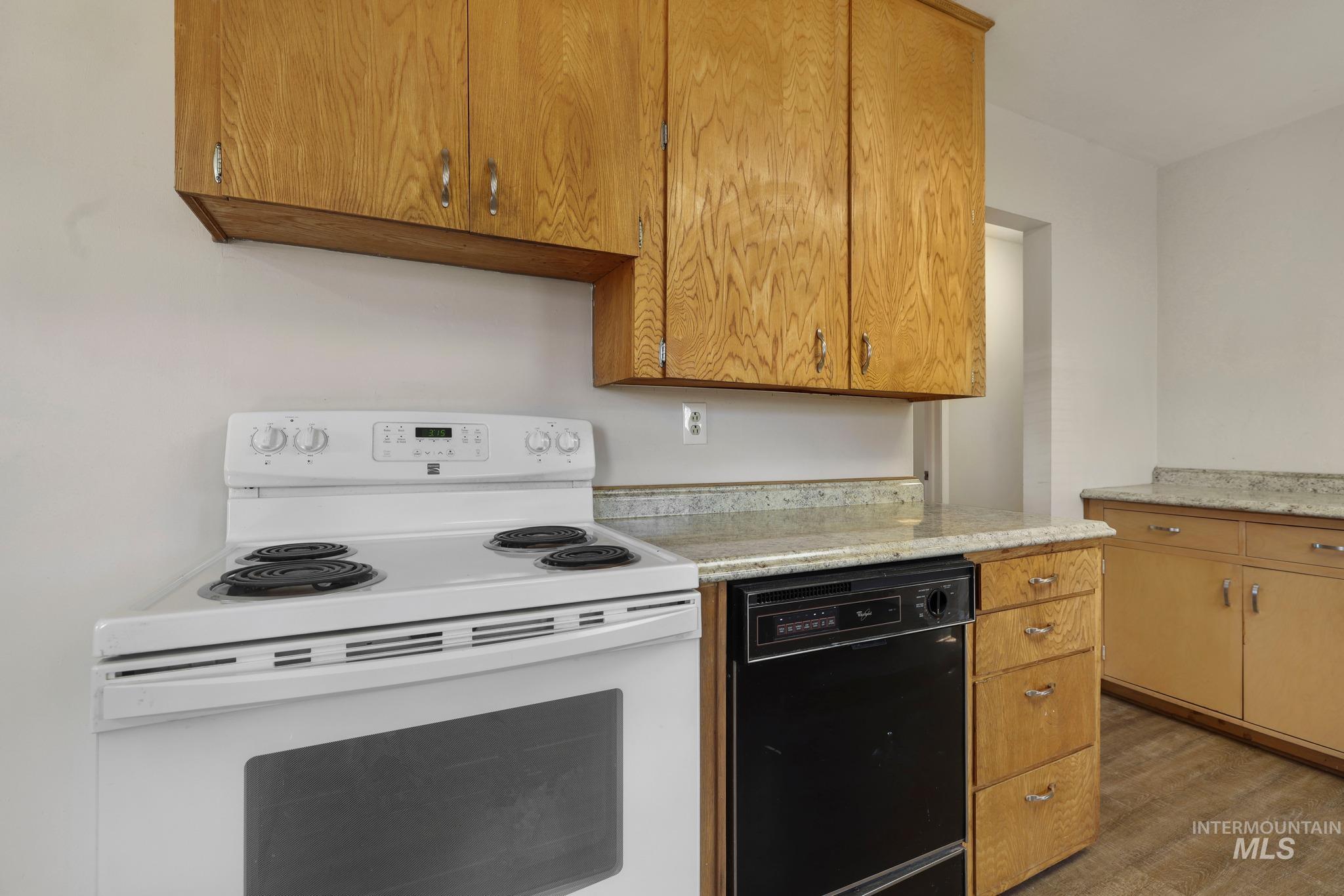 621 Parnell Dr, Buhl, Idaho 83316, 3 Bedrooms, 1 Bathroom, Residential For Sale, Price $259,000,MLS 99002266