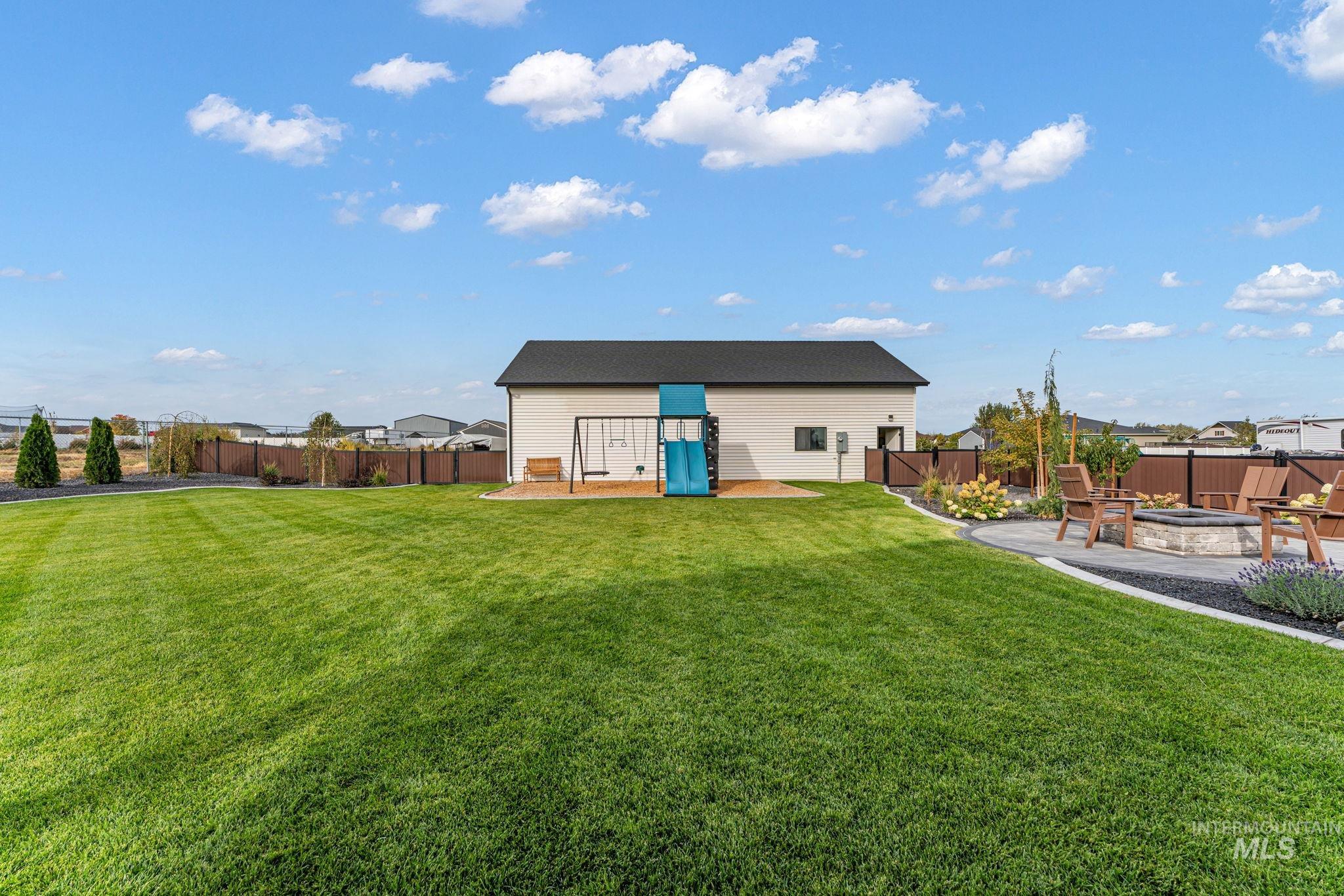 3837 N 2469 E, Filer, Idaho 83328, 4 Bedrooms, 2.5 Bathrooms, Residential For Sale, Price $835,000,MLS 99002268