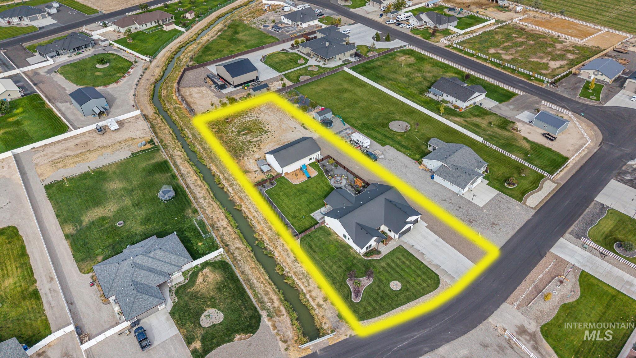 3837 N 2469 E, Filer, Idaho 83328, 4 Bedrooms, 2.5 Bathrooms, Residential For Sale, Price $835,000,MLS 99002268