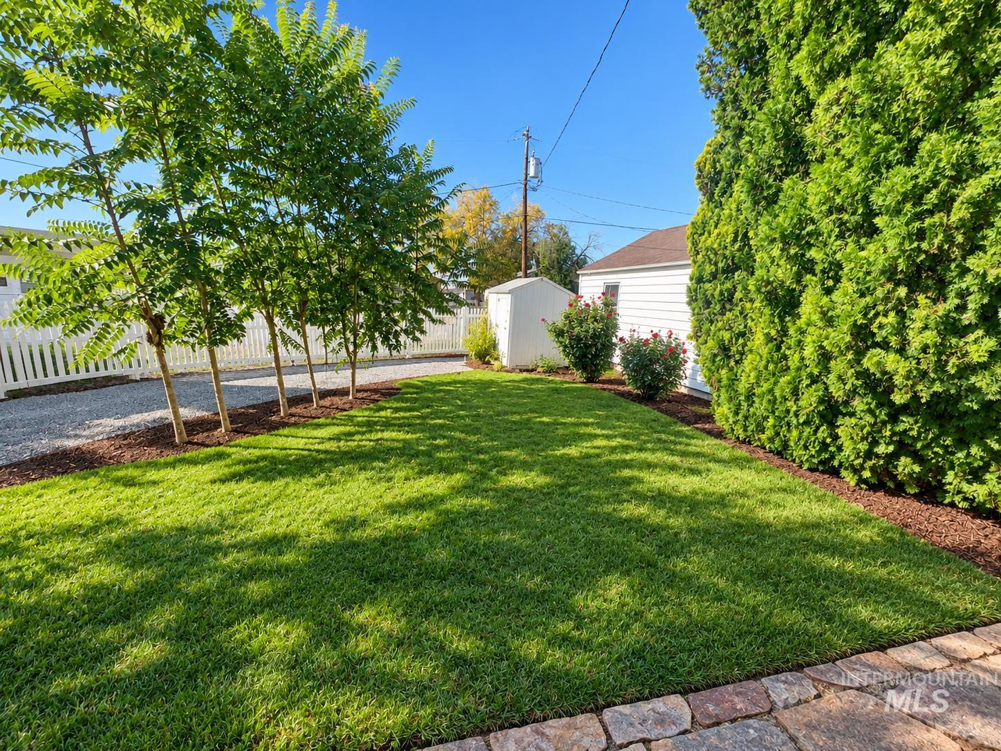 253 Blue Lakes Boulevard, Twin Falls, Idaho 83301, 3 Bedrooms, 1 Bathroom, Residential For Sale, Price $245,000,MLS 99002279