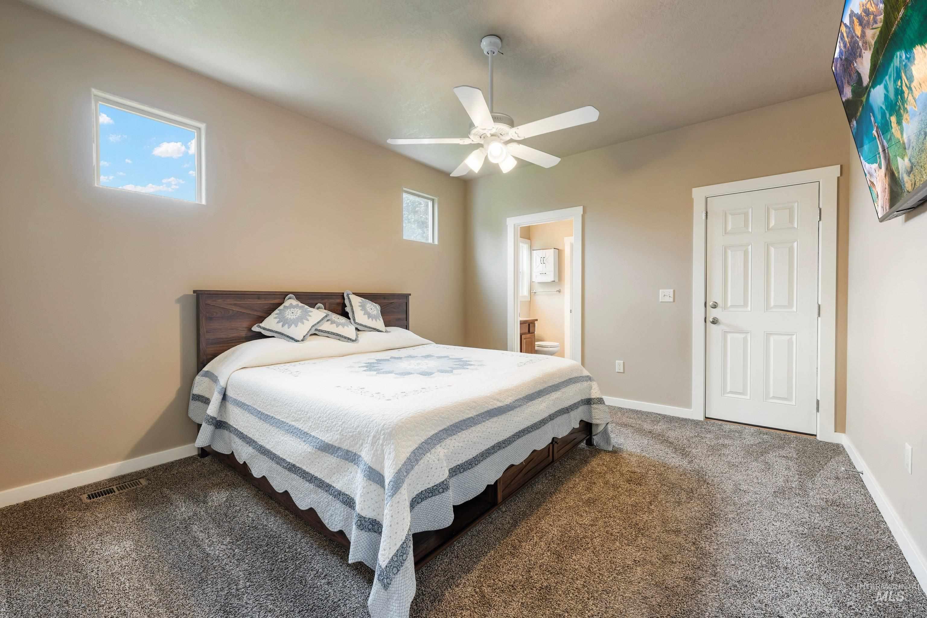 2397 W Fieldstream Dr, Meridian, Idaho 83646, 3 Bedrooms, 2 Bathrooms, Residential For Sale, Price $455,000, 99002280