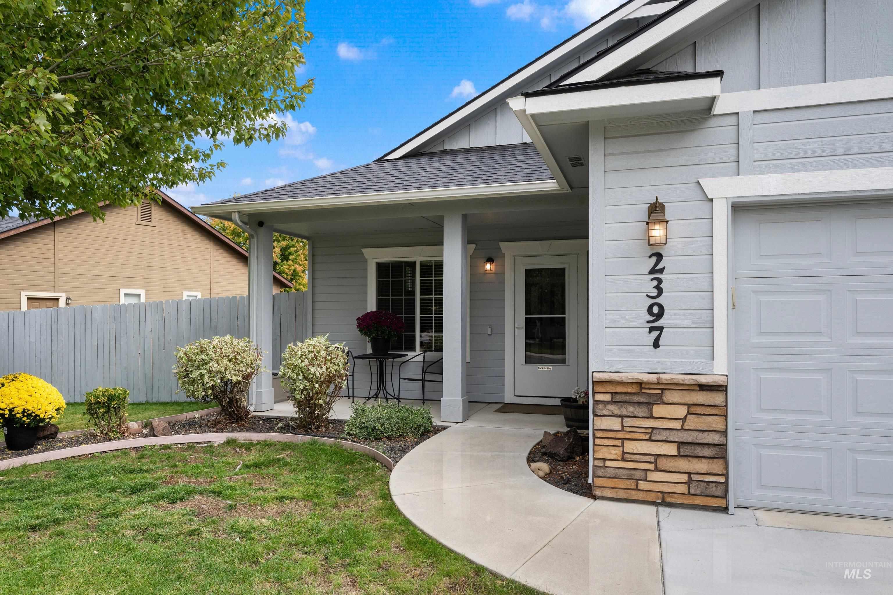 2397 W Fieldstream Dr, Meridian, Idaho 83646, 3 Bedrooms, 2 Bathrooms, Residential For Sale, Price $455,000, 99002280